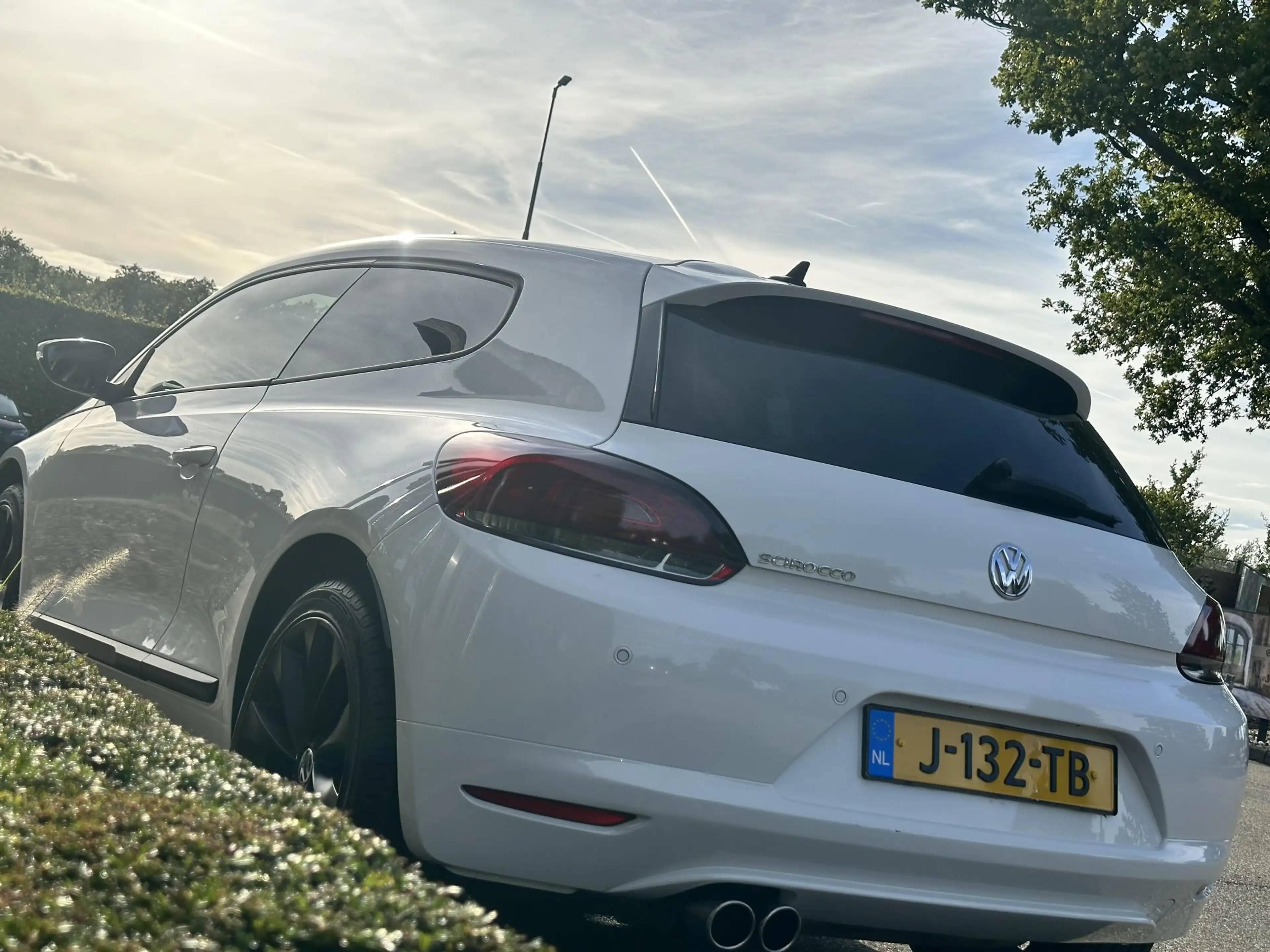 Volkswagen Scirocco 1.4 TSI — photo 10