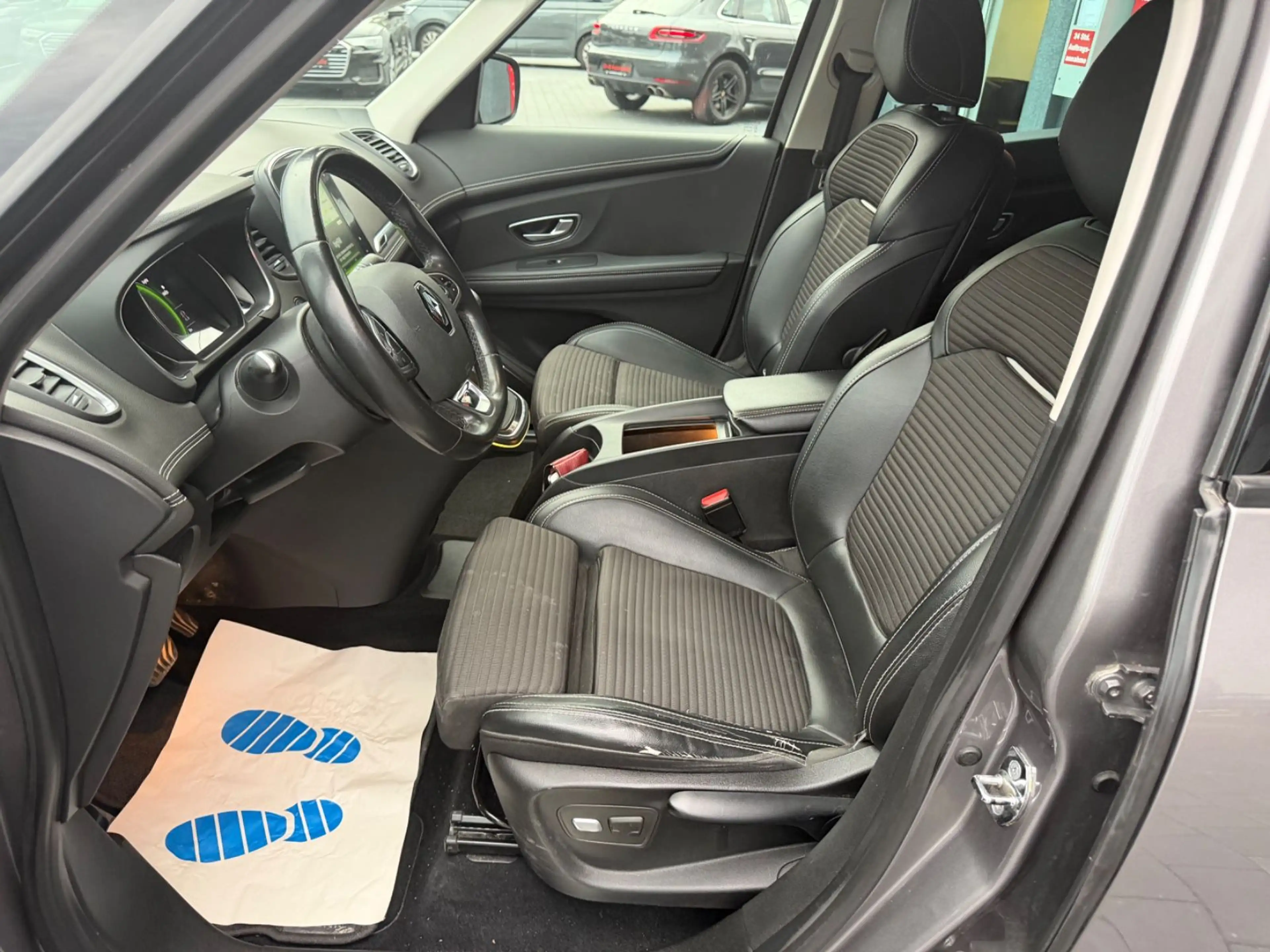 Renault Scenic IV Grand BOSE Edition*RFK*AHK*7xSitzer*Au — photo 14