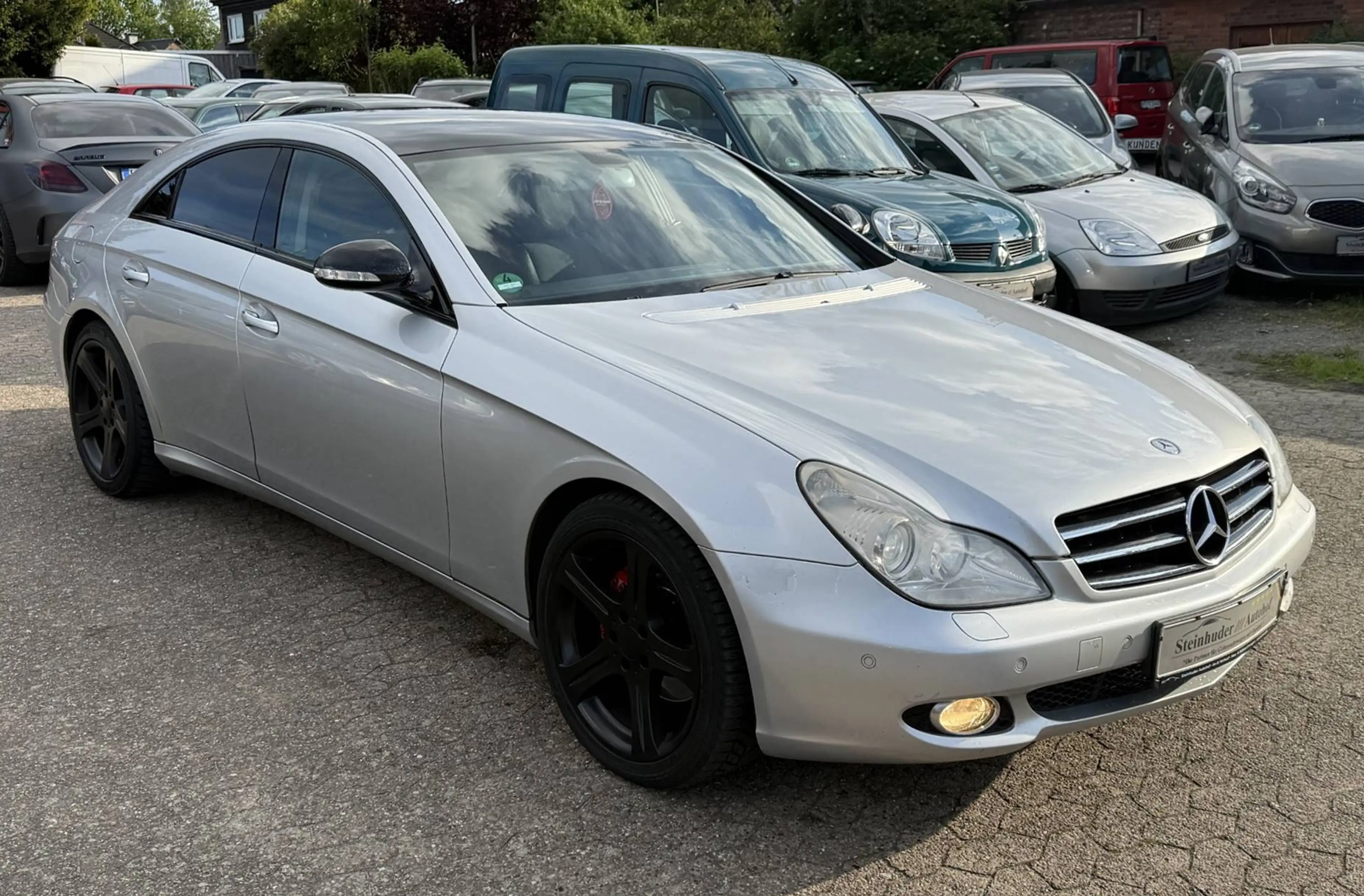 Mercedes-Benz CLS 320 CLS 320 / 350 CDI AMG — photo 10