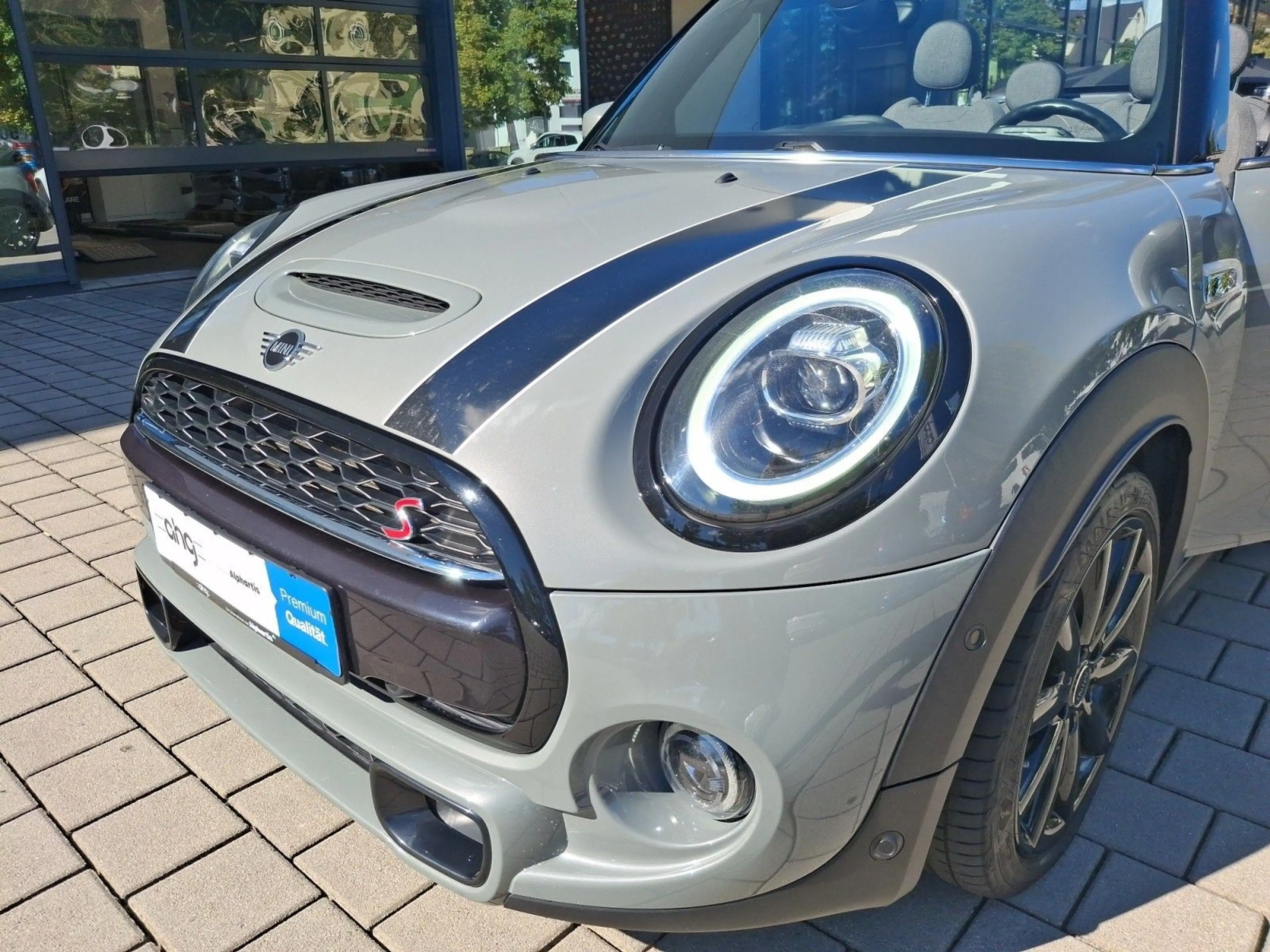 MINI Cooper S Cabrio Navi LED PDC Sportsitze — photo 9