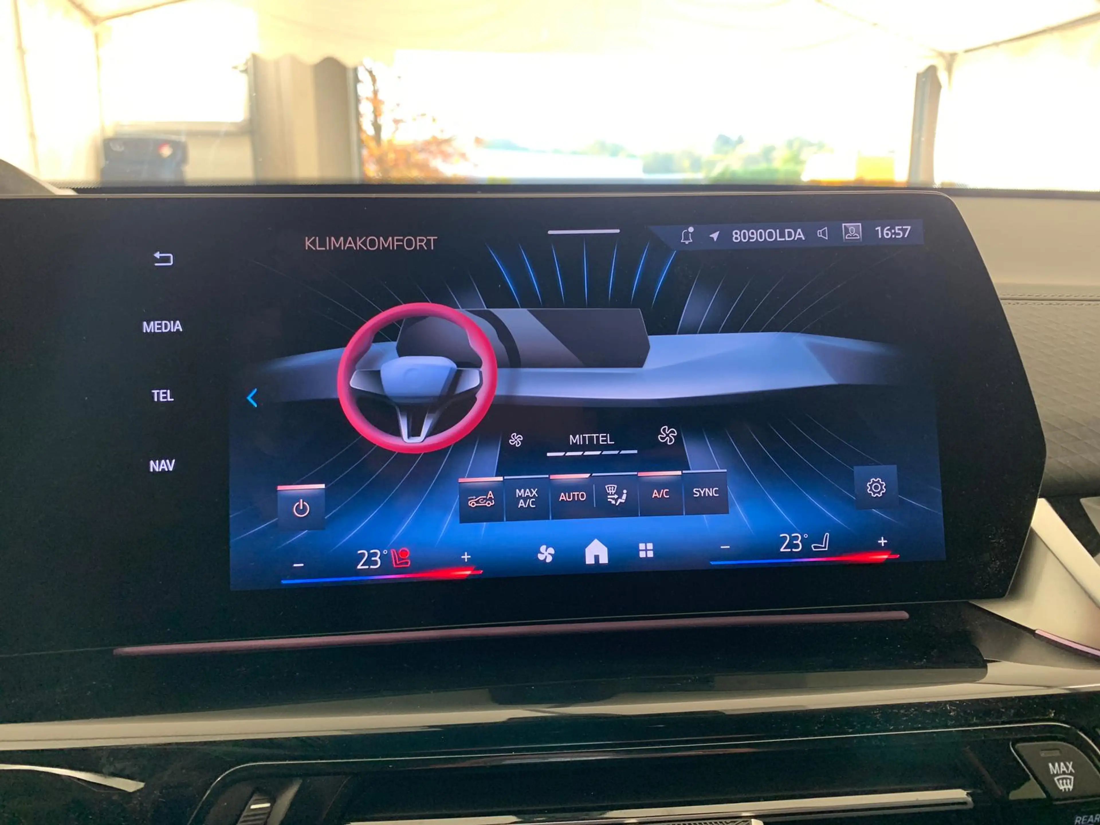 BMW X2 20 d xDr M Sport|Shadow|DrivPlus|ACC|HUD|20" — photo 12
