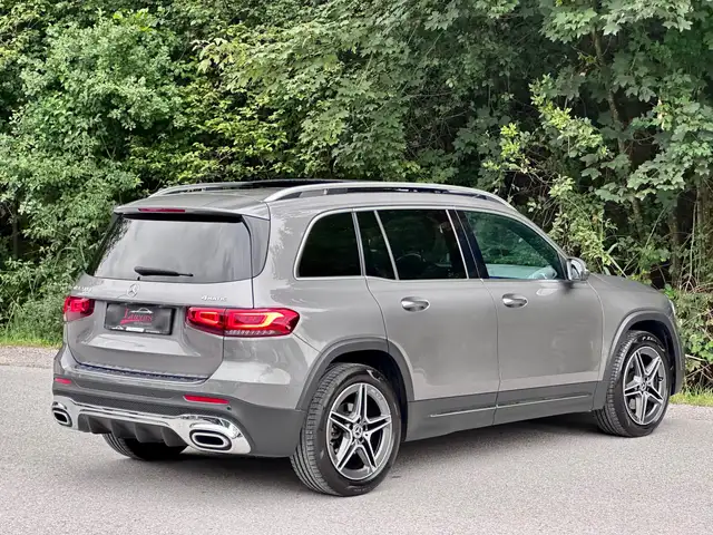 Mercedes-Benz GLB Class view 5