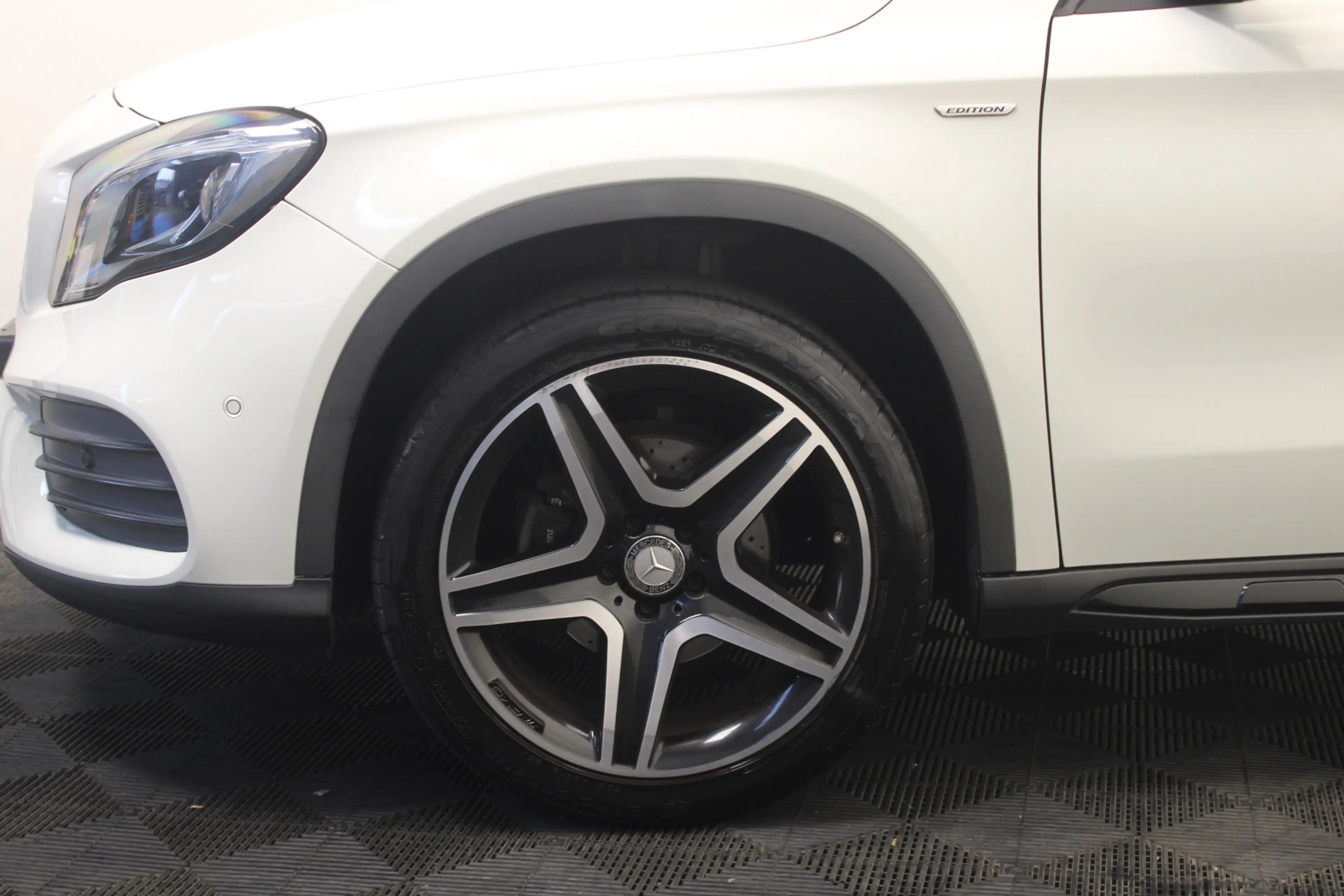 Mercedes-Benz GLA 200 Premium Plus |Pano|Navi| — photo 10