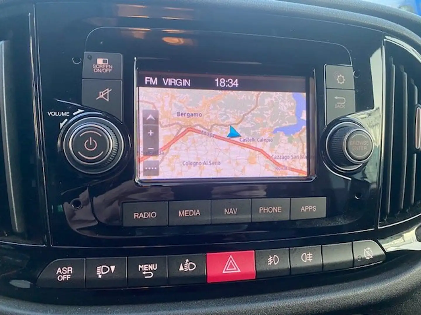 Fiat Doblo 1.6 MTJ 120 CV SX CARGO Bílá - 2