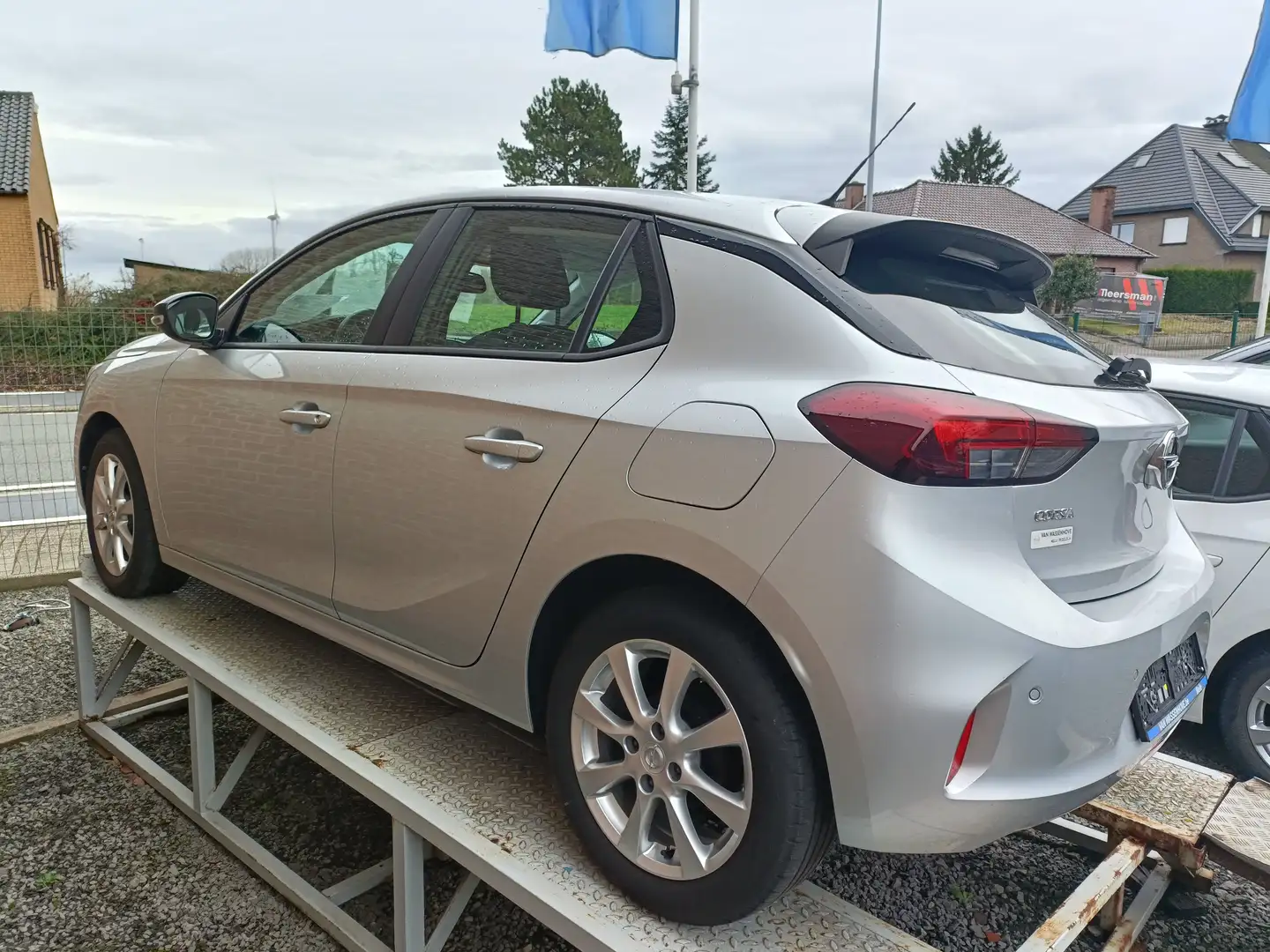 Opel Corsa Corsa 1.2 100 PK Edition 6versn NAVI **OVERNAME** Argent - 2