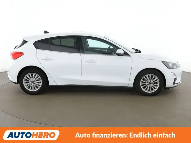 Ford Focus view 7