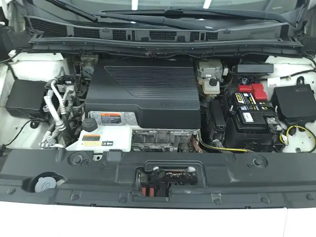 Nissan Leaf view 13