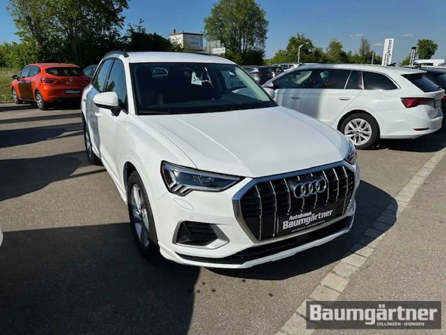 Audi Q3 Advanced 35 TFSI S-Tronic Standheizung/AHK Weiß - 2