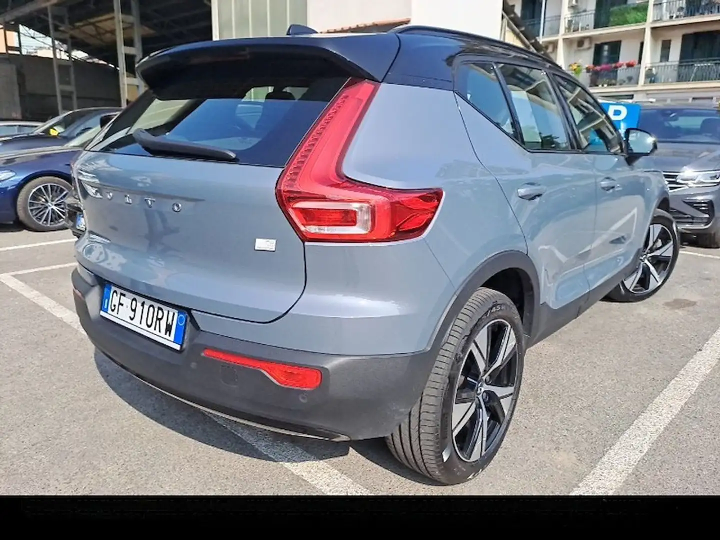 Volvo XC40 P8 recharge pure electric R-design awd GF910RW - 2