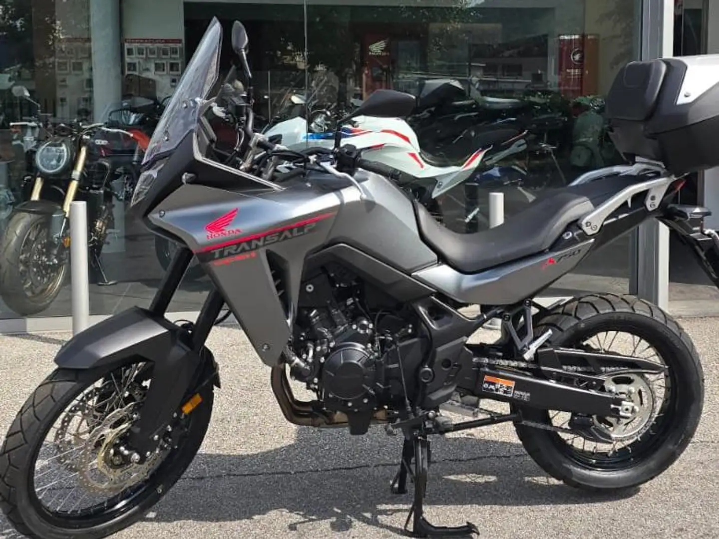 Honda XL 750 Transalp Urban - 1
