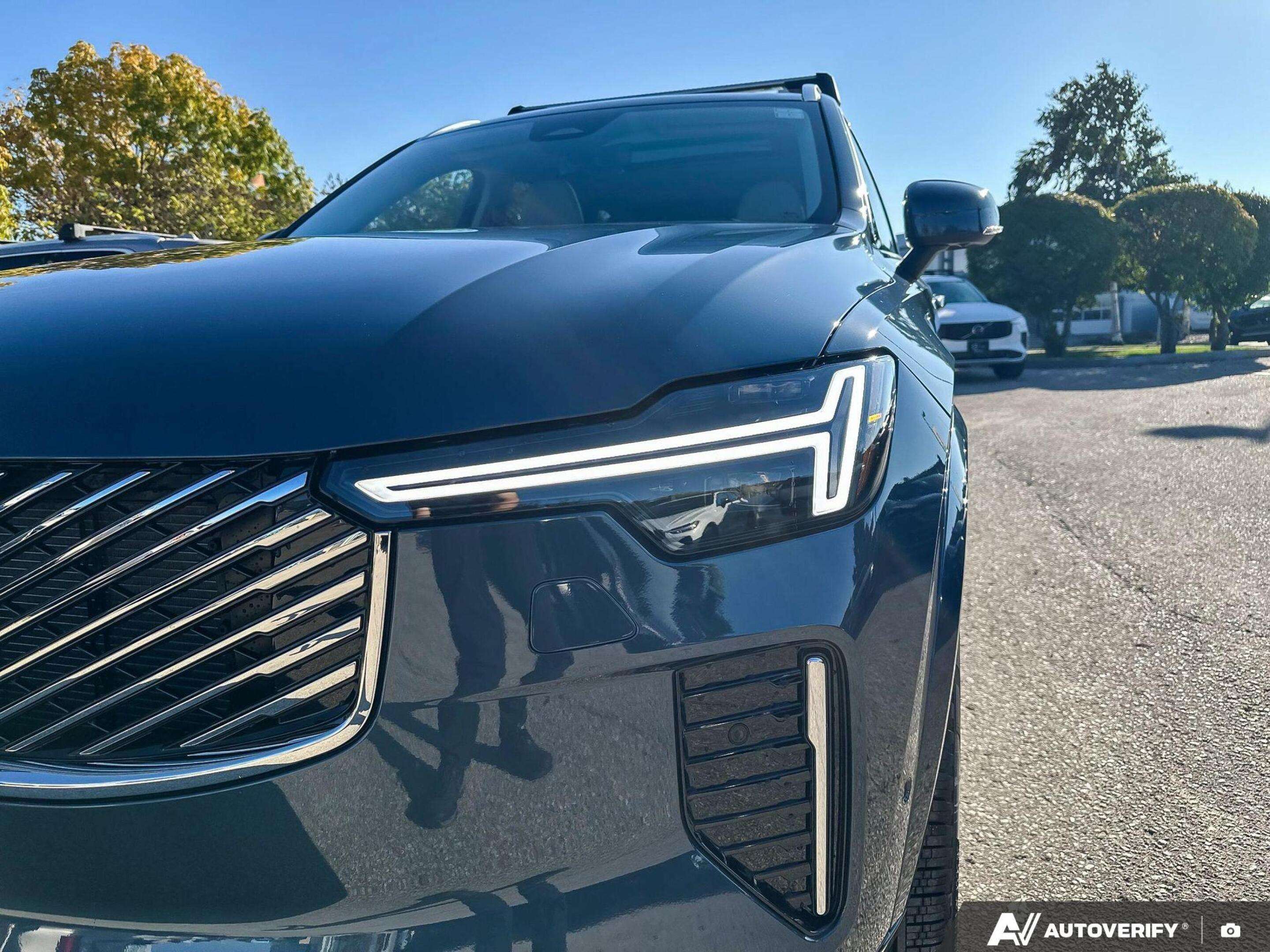 2026 Volvo XC90 Ultra Bright Theme UP TO 64 KMS OF EV RANGE! thumb 12