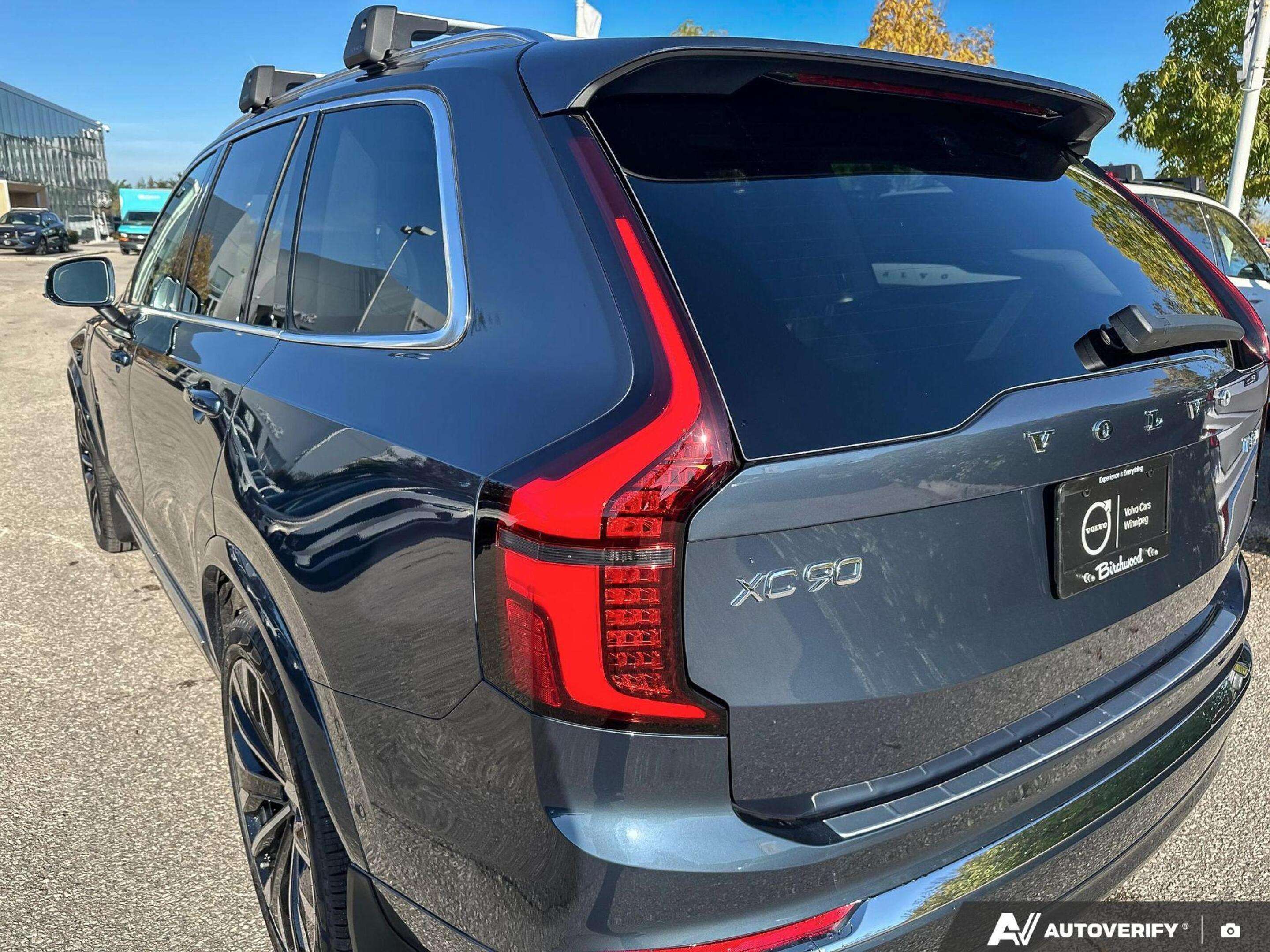 2026 Volvo XC90 Ultra Bright Theme UP TO 64 KMS OF EV RANGE! thumb 13