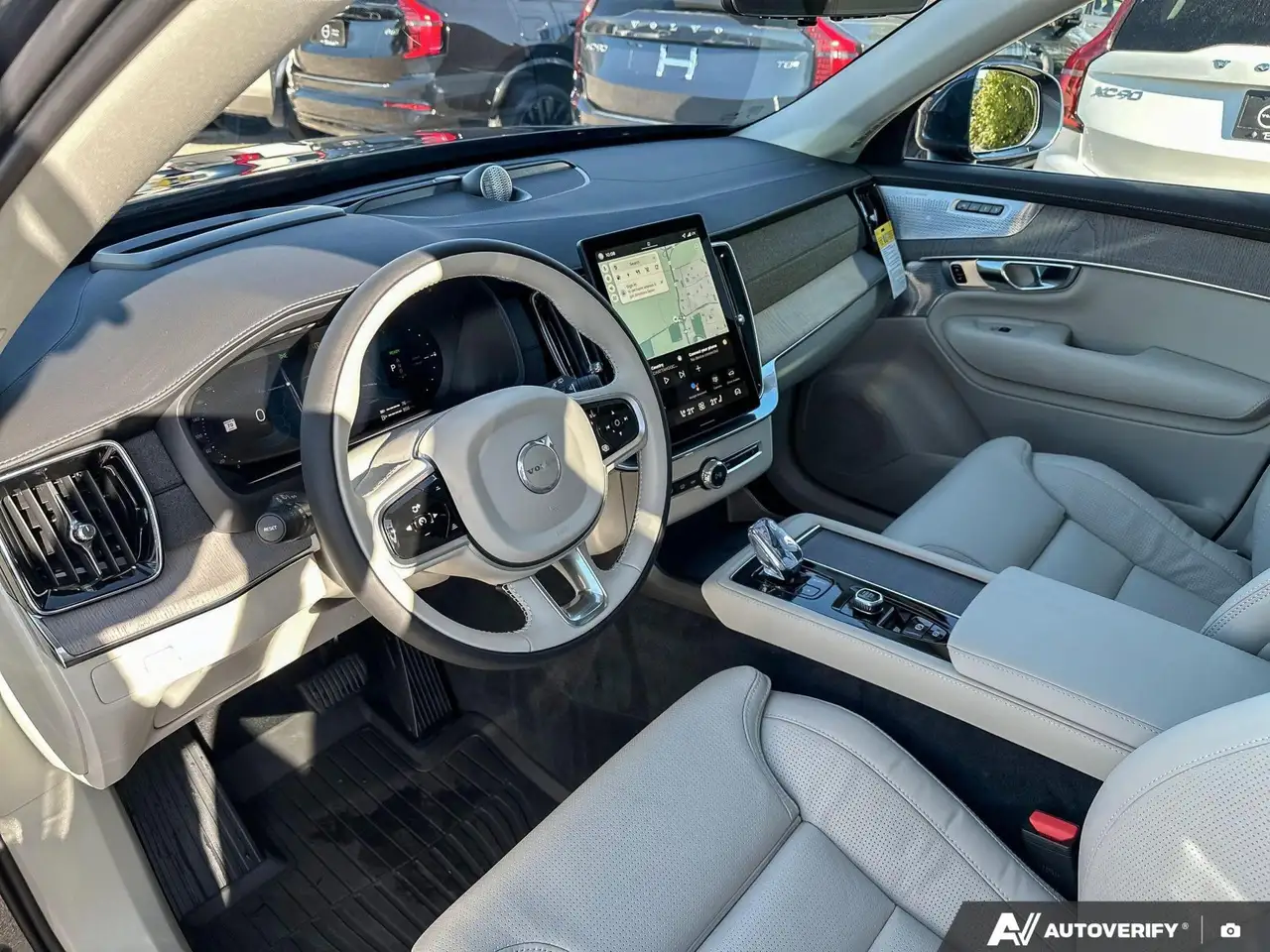 Volvo XC90 снимка Volvo XC90