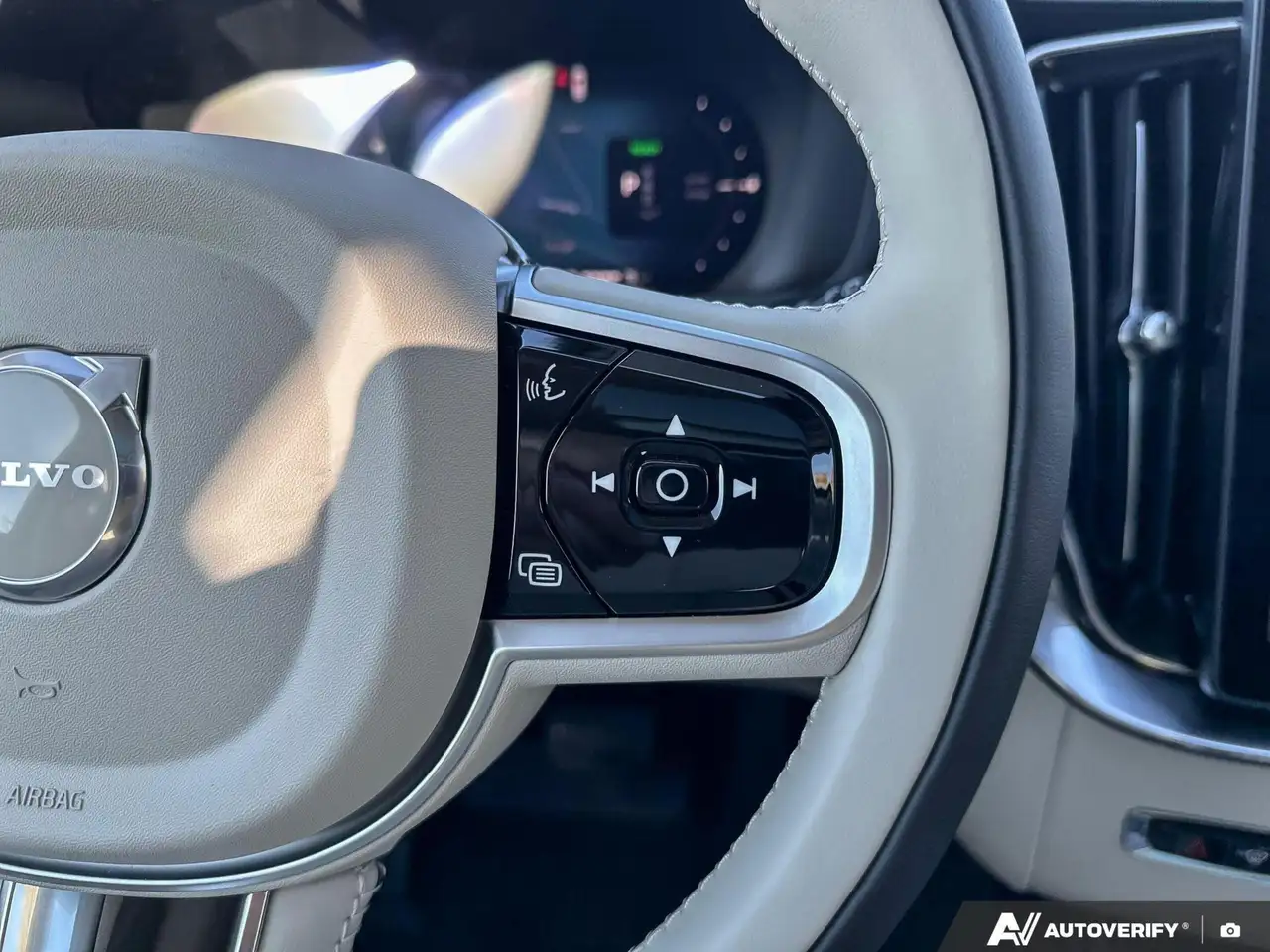 Volvo XC90 снимка Volvo XC90