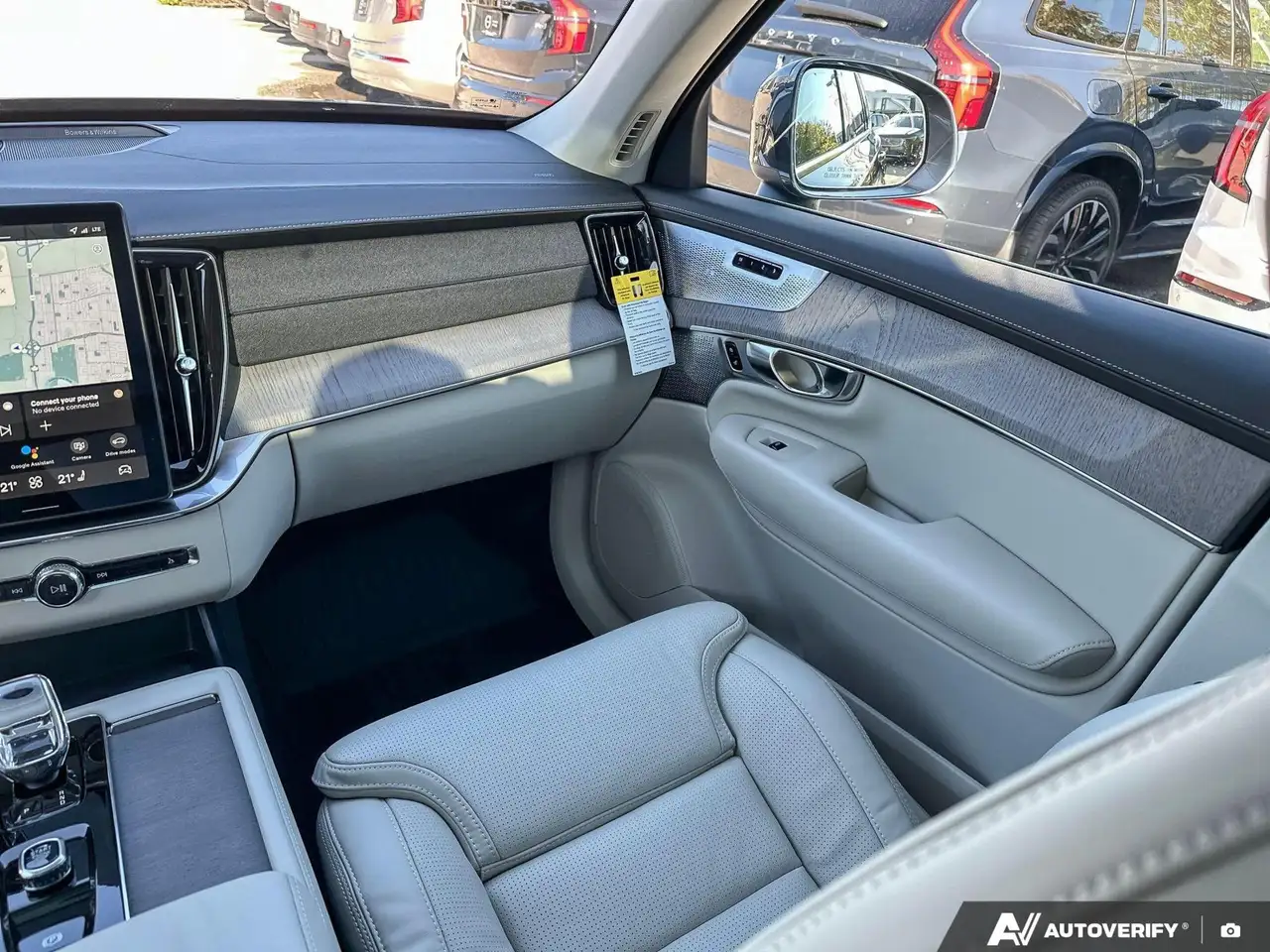 Volvo XC90 снимка Volvo XC90