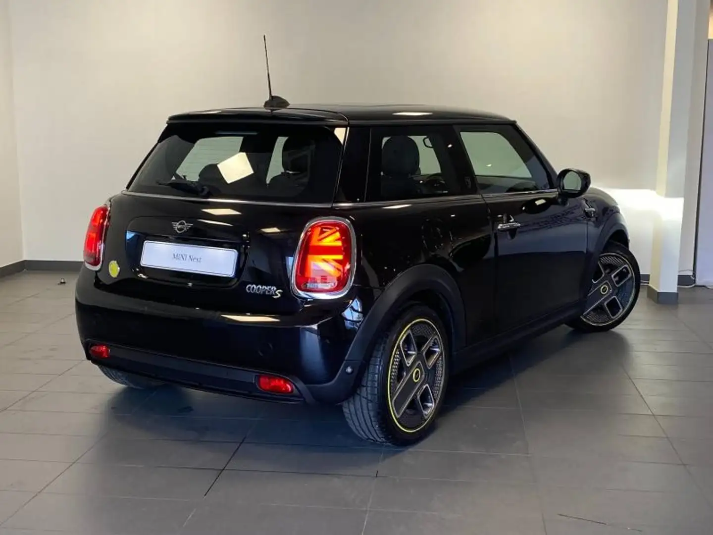 MINI Cooper SE Cooper SE 184ch Yours BVA 5CV Noir - 2
