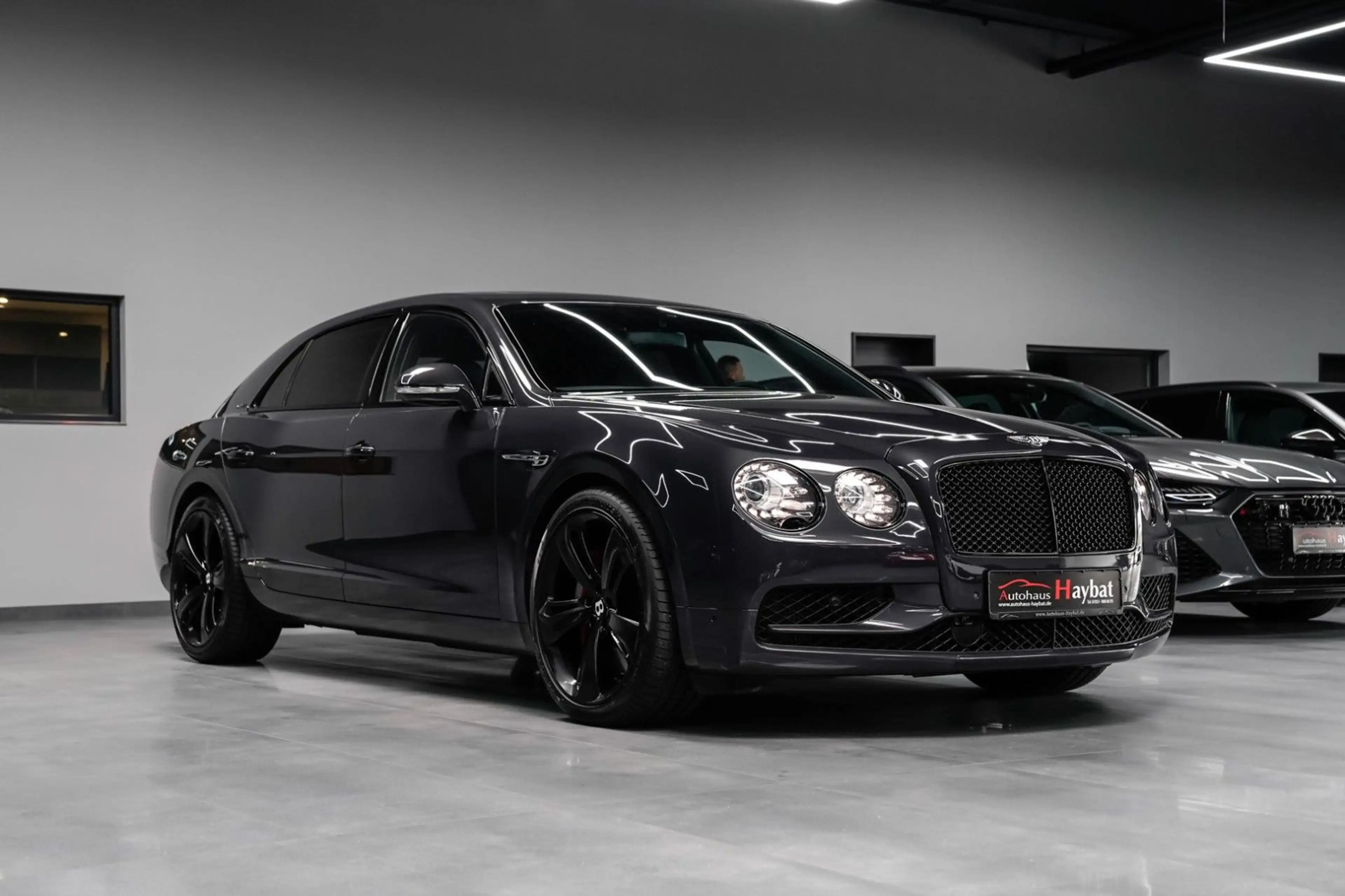 Bentley Flying Spur 6.0 W12 S Black Line