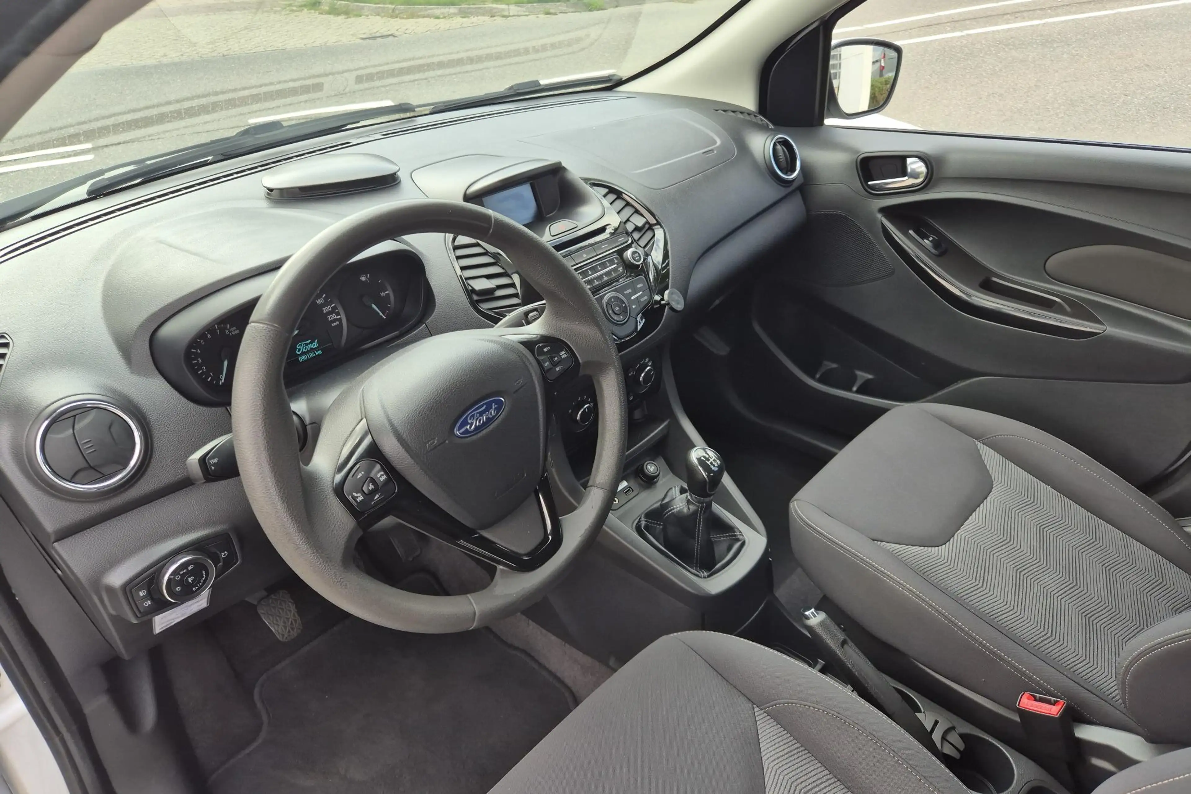 Ford Ka/Ka+ 1.2 Trend Ultimate — photo 11