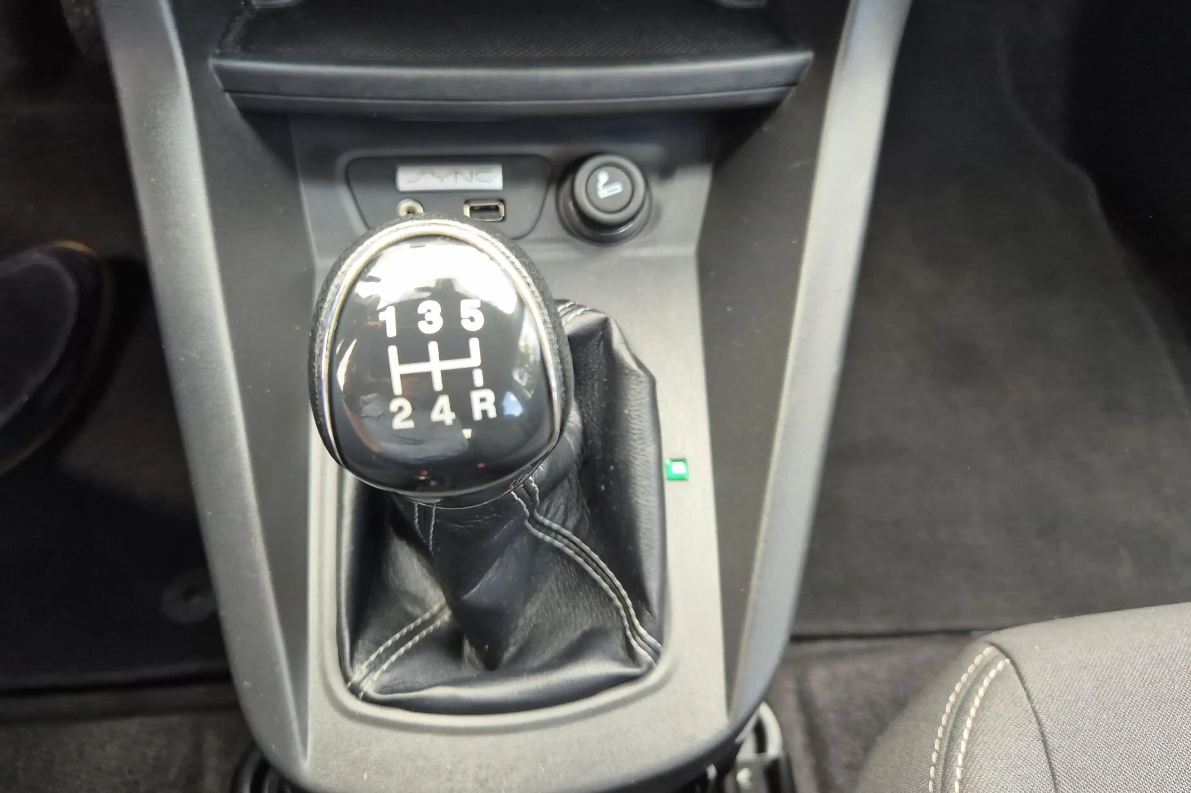 Ford Ka/Ka+ 1.2 Trend Ultimate — photo 2
