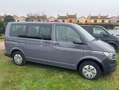 Volkswagen T6.1 Caravelle 9 POSTI PERFETTO Gris - thumbnail 3