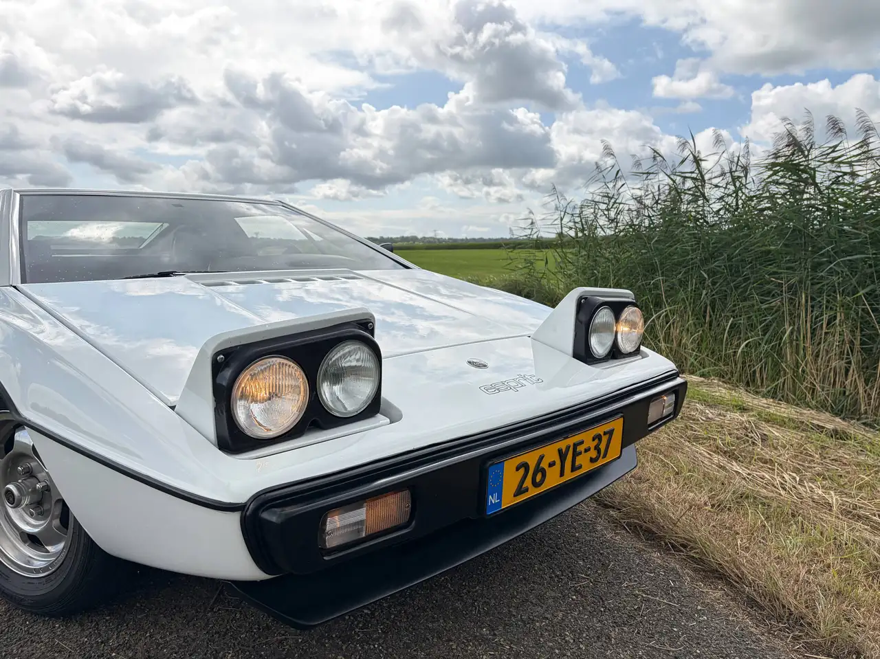 Lotus Esprit, foto 4