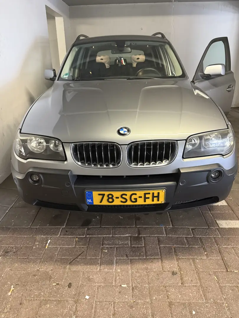 BMW 2.5i Szary - 1