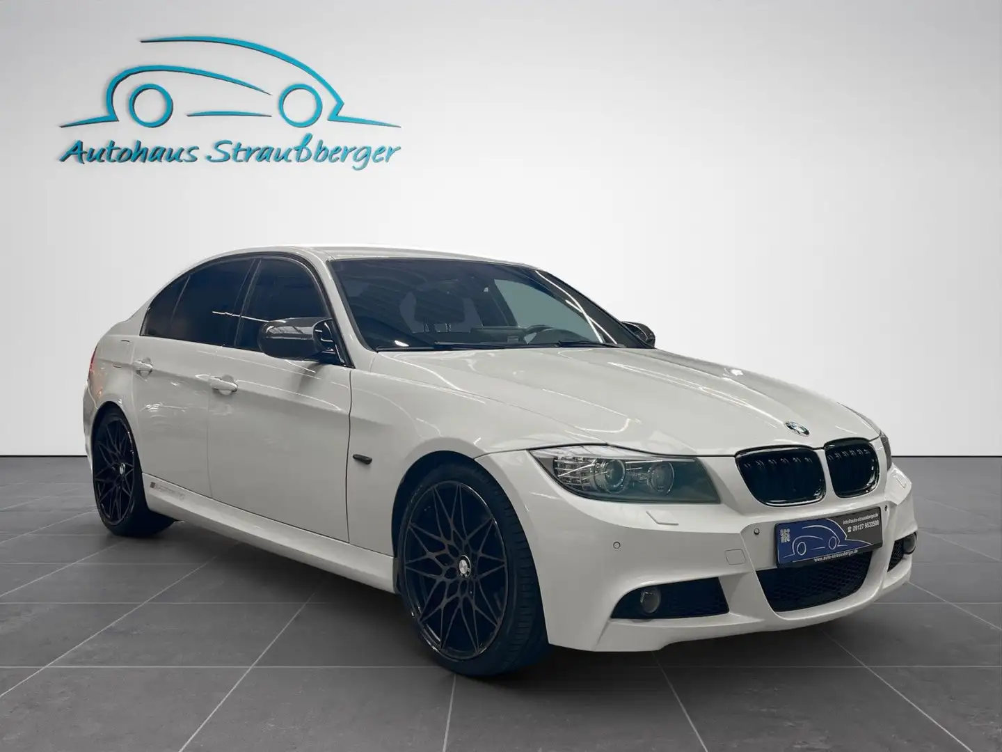 BMW 320 d Lim /M-Sport/ PDC / Xenon/ Tempo / White - 2
