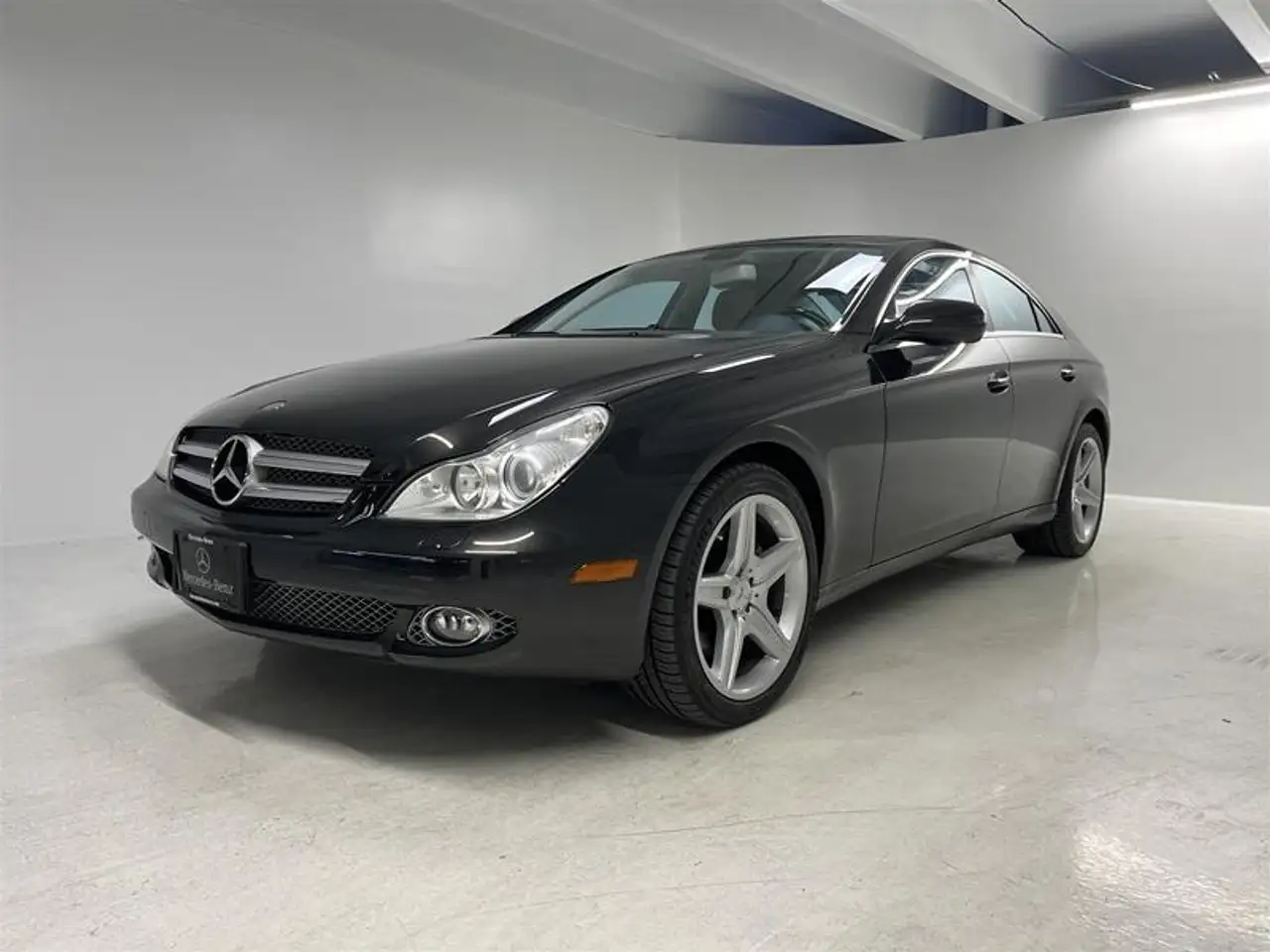 2009 Mercedes-Benz CLS снимка 2009 Mercedes-Benz CLS