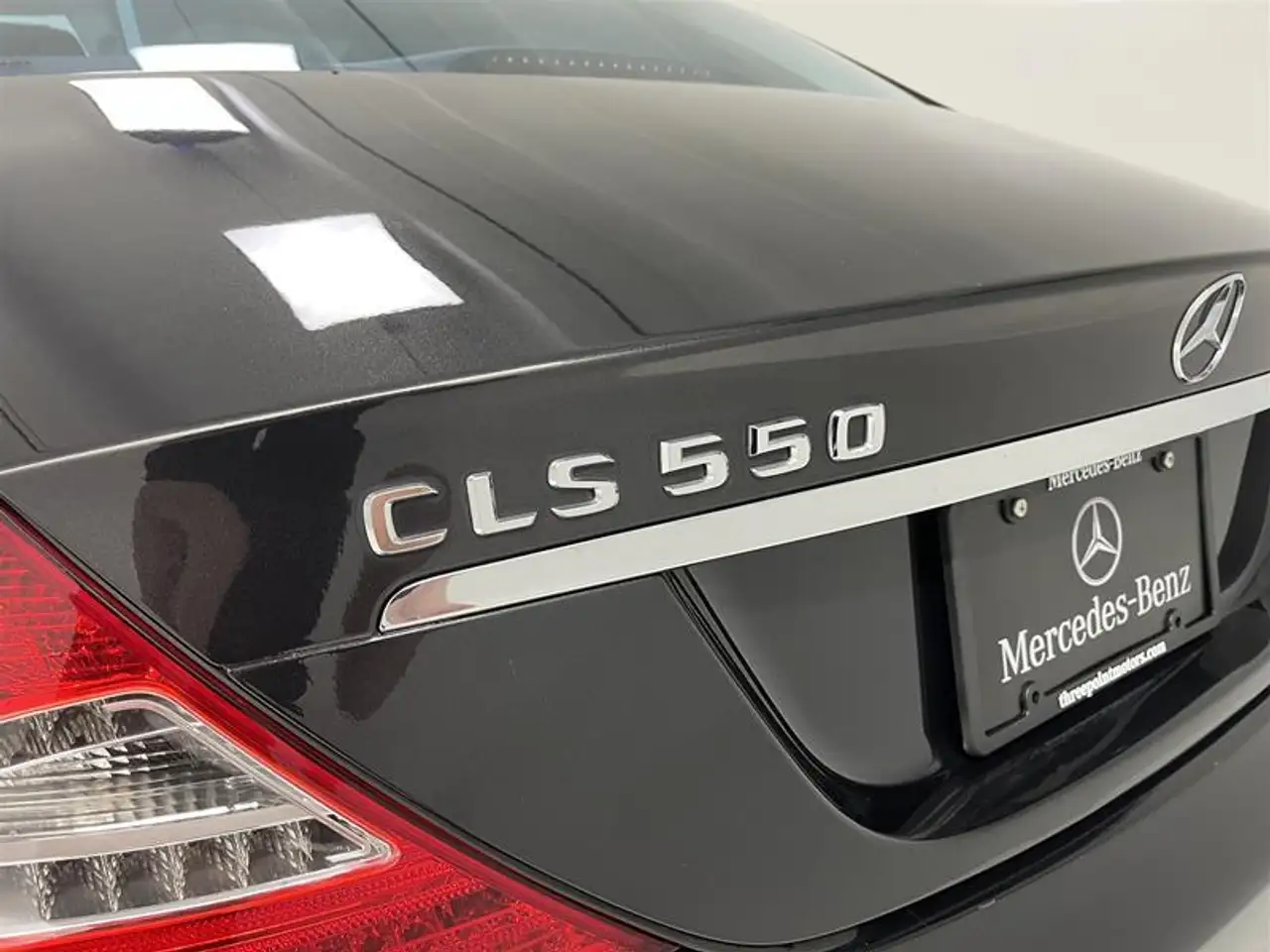 Mercedes-Benz CLS снимка Mercedes-Benz CLS