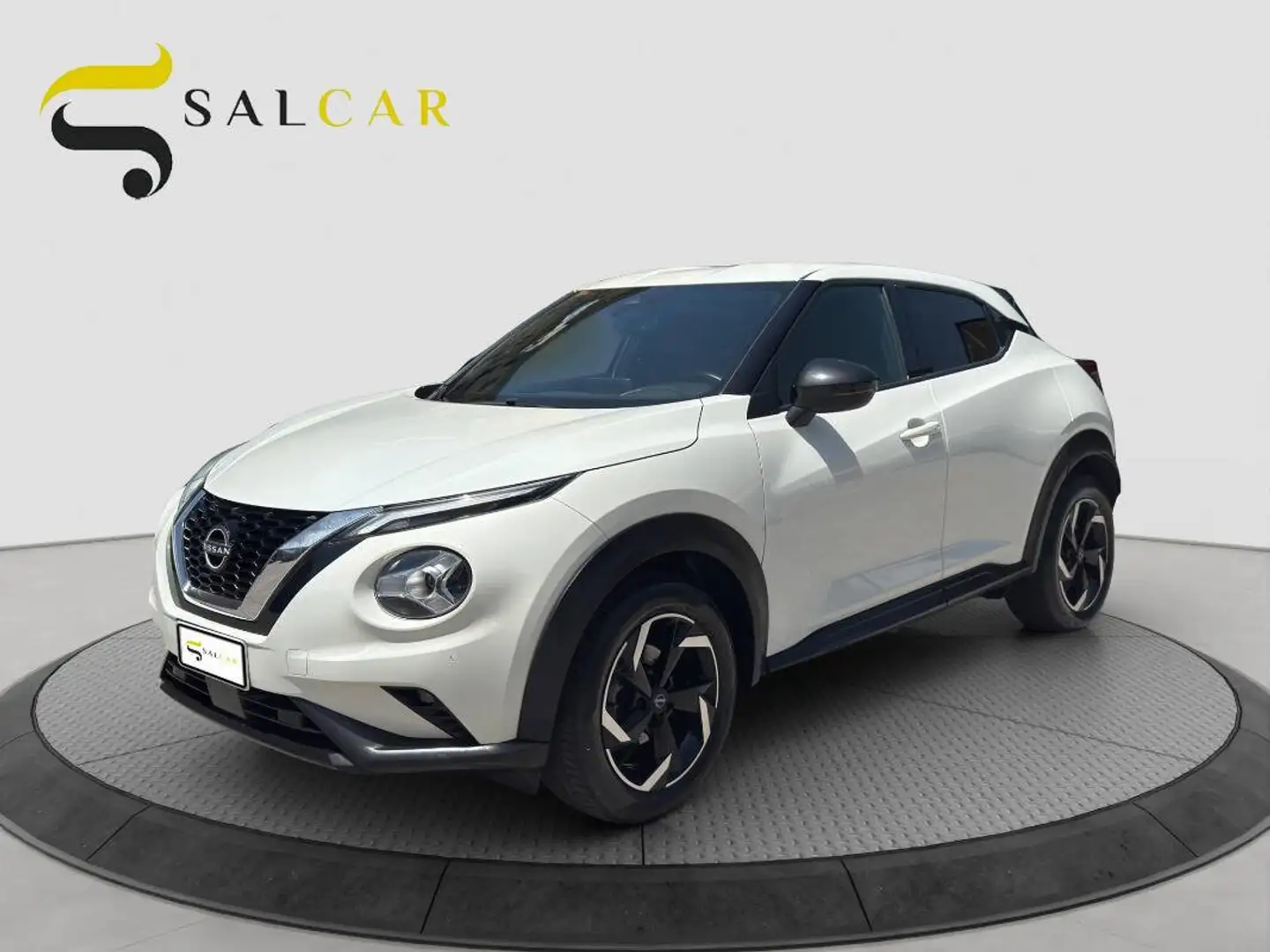 Nissan Juke 1.0 dig-t N-Connecta 114cv dct 2023 Weiß - 1