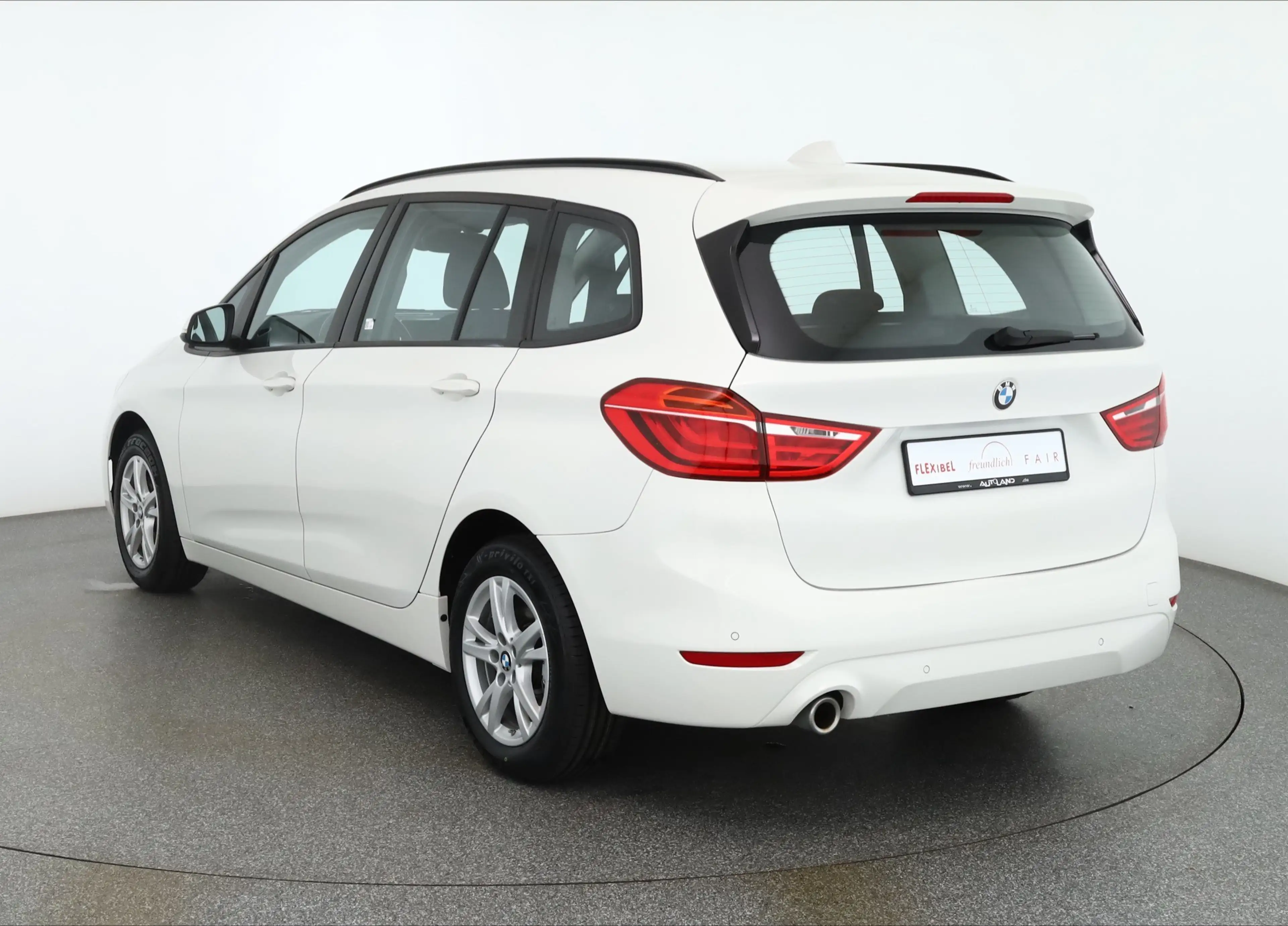 BMW 216 216i Gran Tourer LED Navi Sitzheizung Tempomat — photo 3