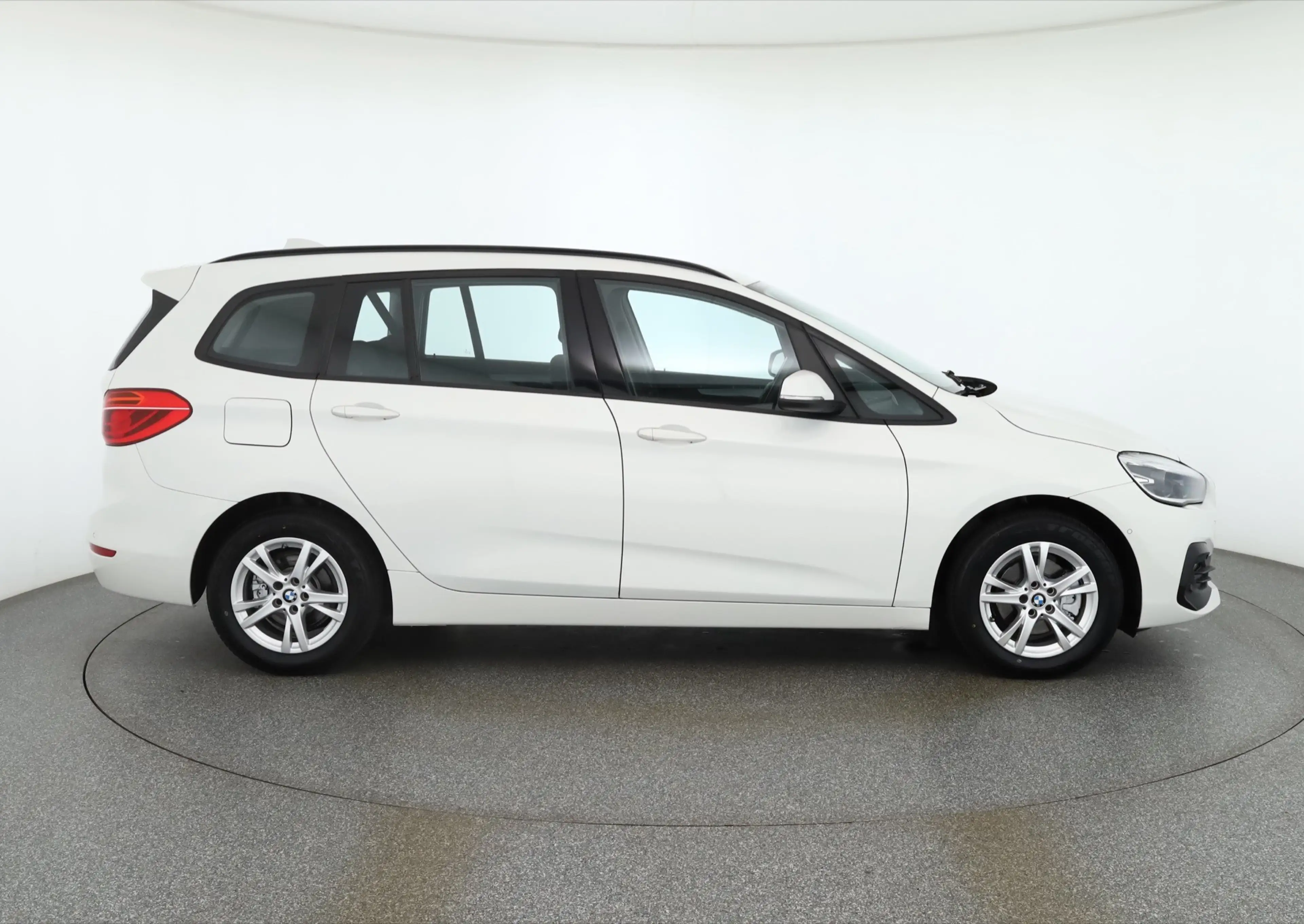 BMW 216 216i Gran Tourer LED Navi Sitzheizung Tempomat — photo 6