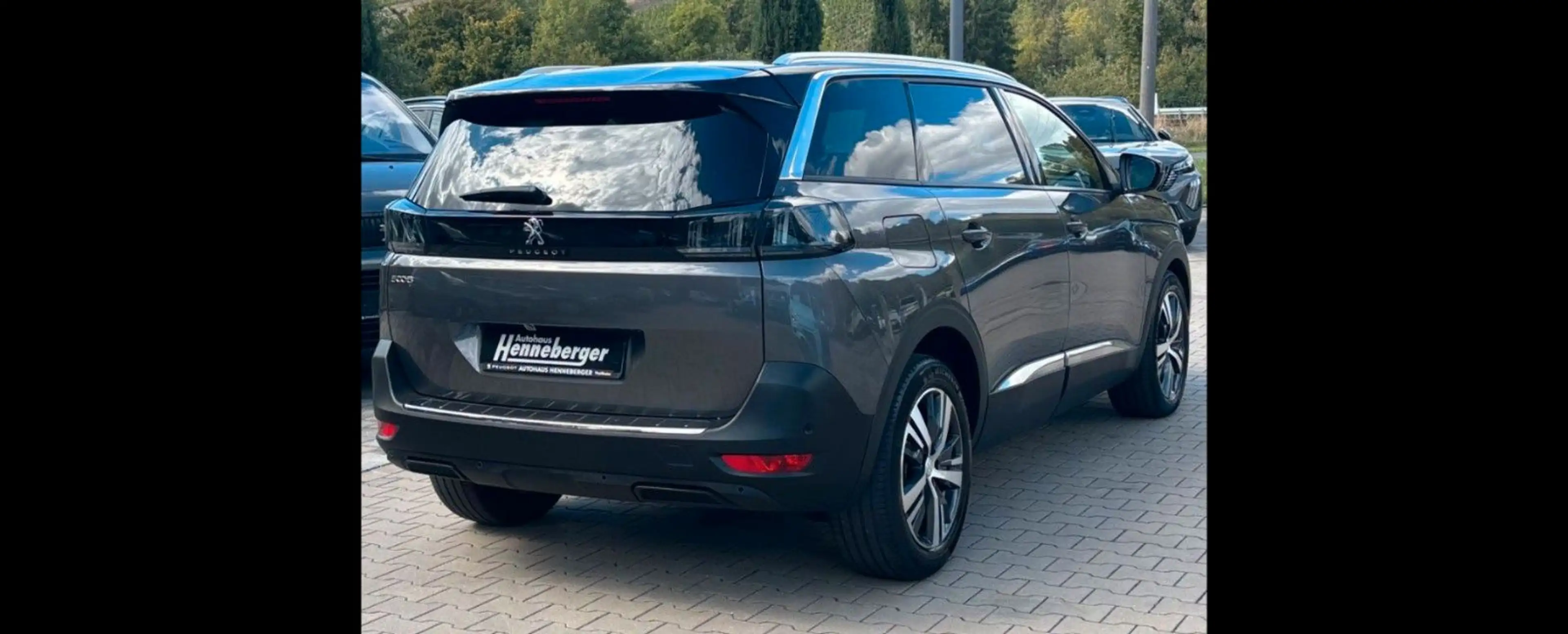 Peugeot 5008 Allure Pack 2.0 180 HDi|7 Sitze|SHZ|CarPlay — photo 2
