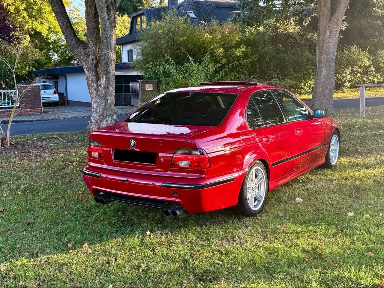 BMW 528