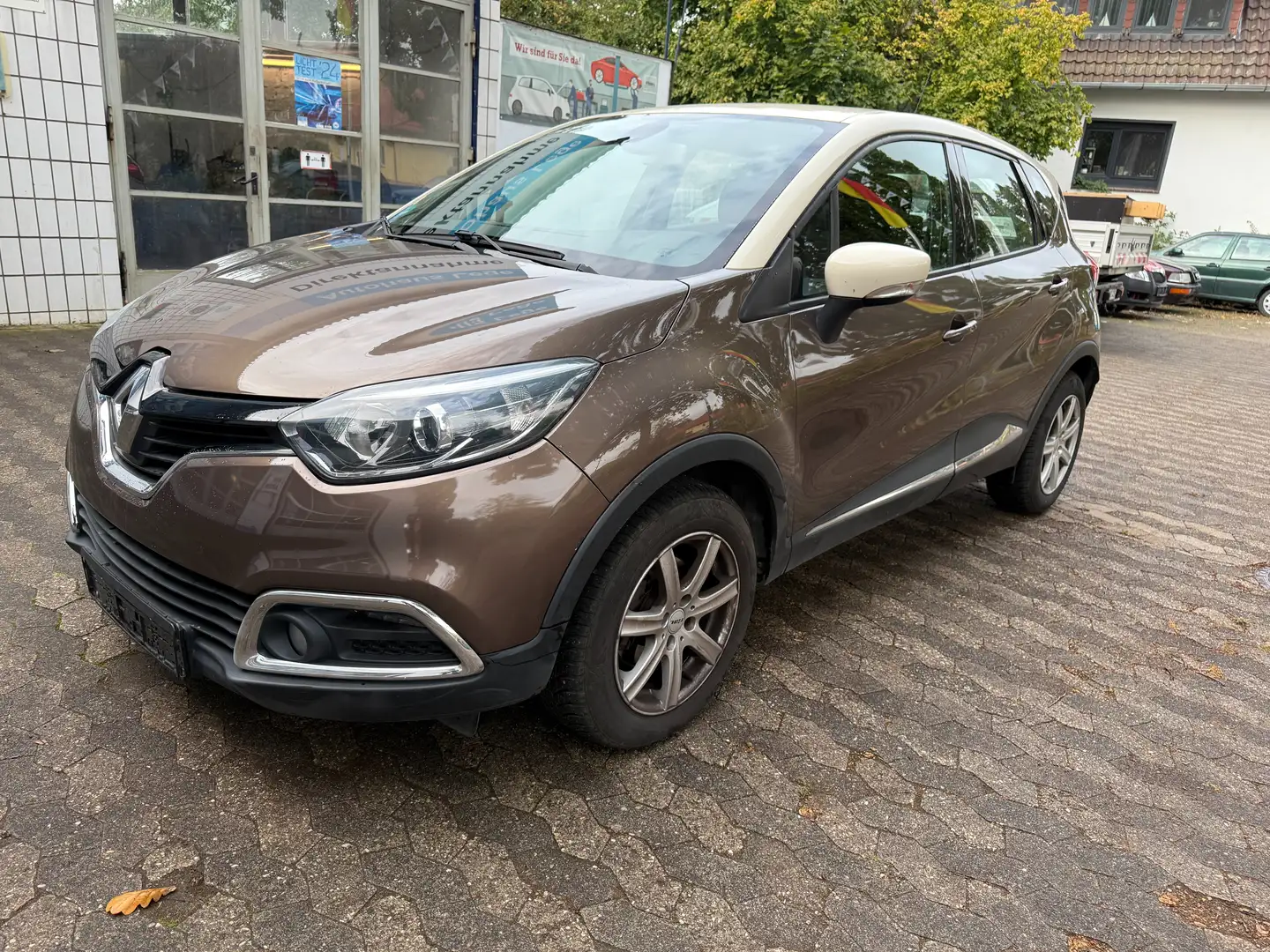 Renault Captur CAPTUR Diesel Energy dCi 90 Start.Stop.Tuv Neu Braun - 2