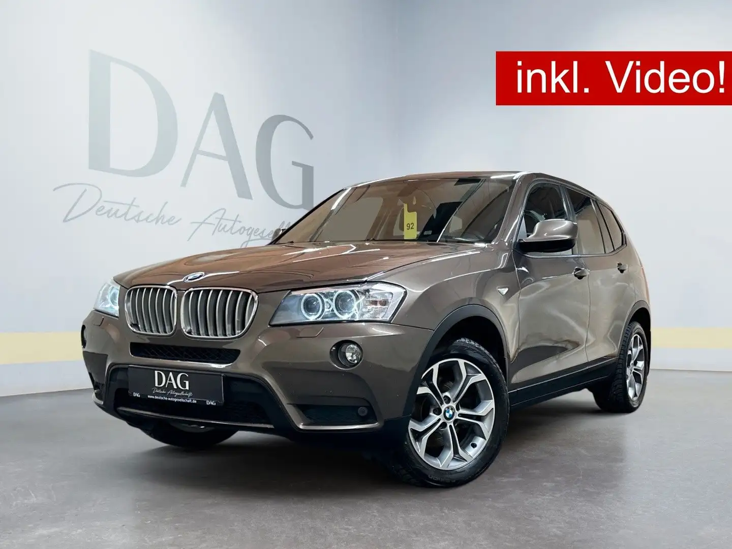 BMW X3 xDrive 30d +BI-XENON+LEDER+AHK+SITZHZ+NAVI+ Braun - 1