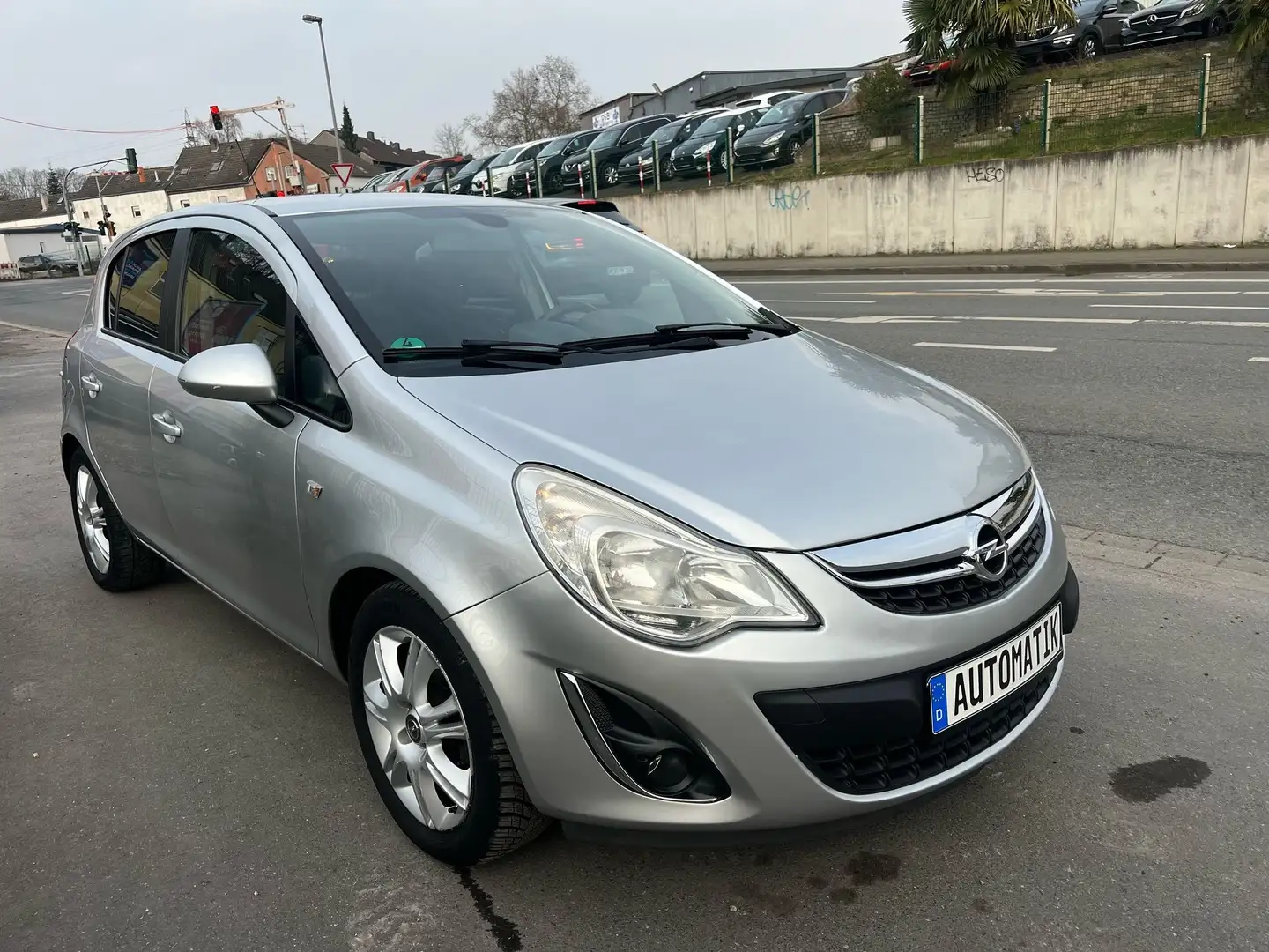 Opel Corsa 1.4 16V Automatikgetriebe Selection Argent - 1
