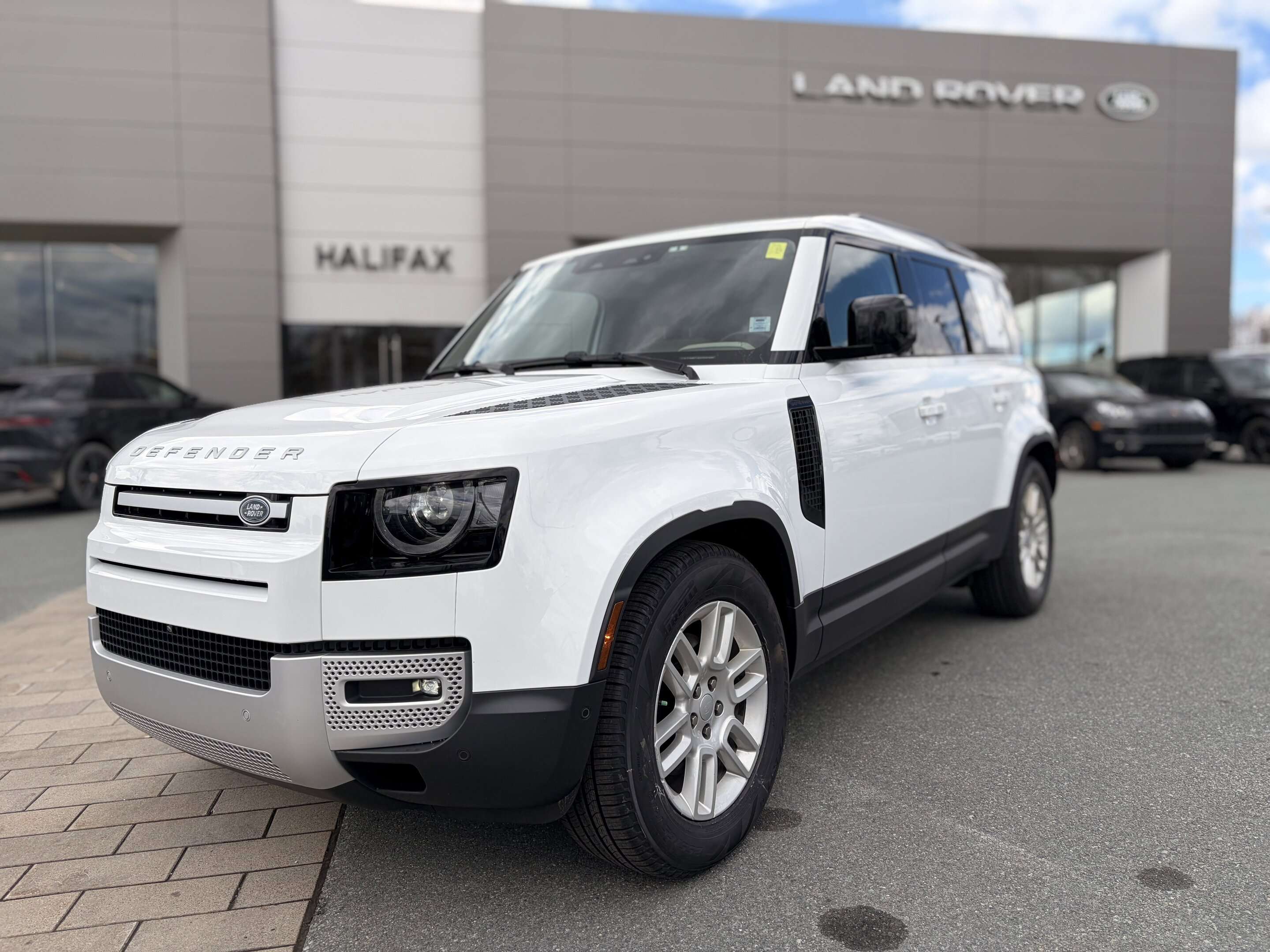 2024 Land Rover Defender S