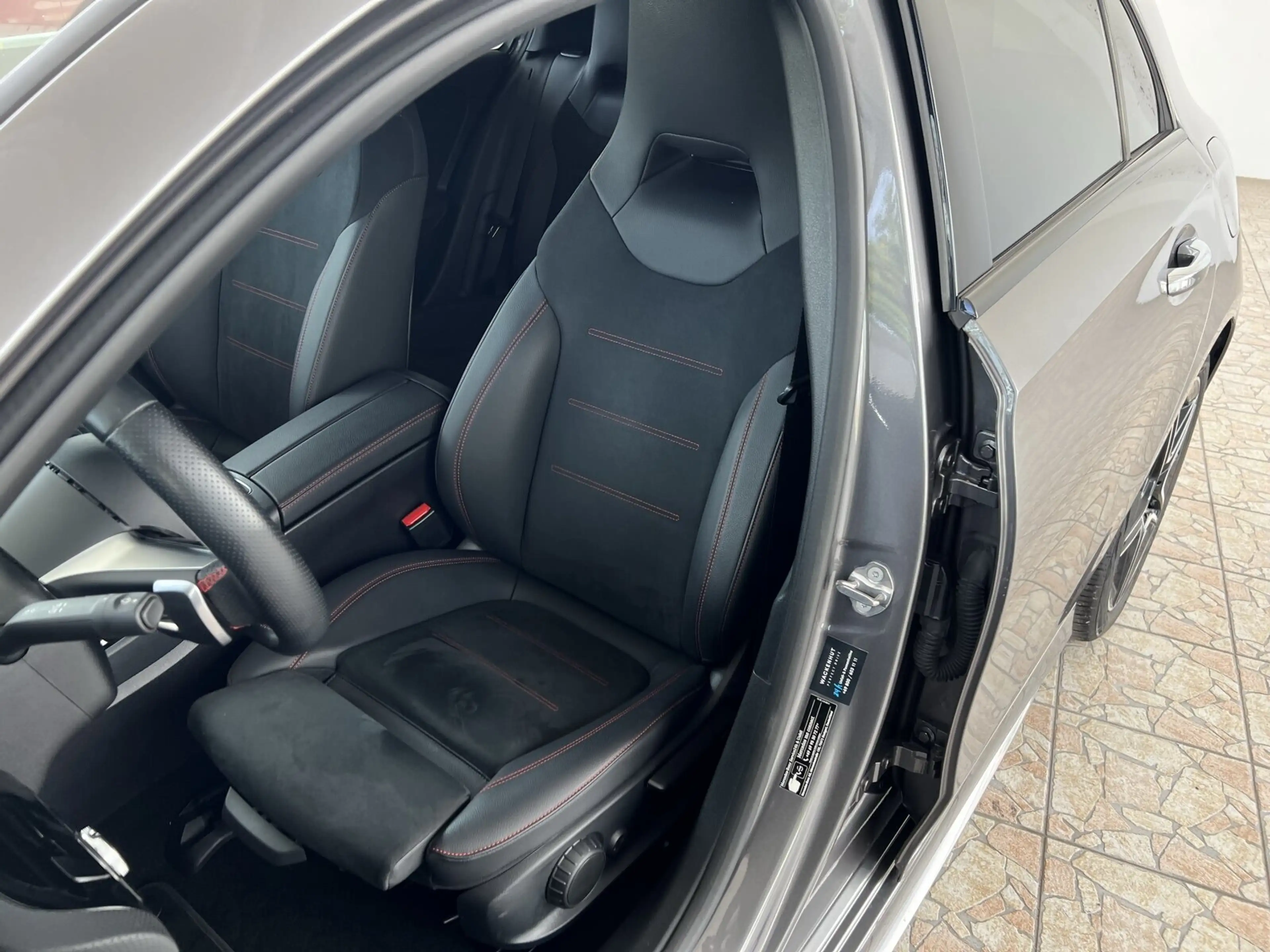 Mercedes-Benz A 250 A 250 4M AMG Line/Navi/LED/Kamera/Sitzhzg./Klima — photo 10