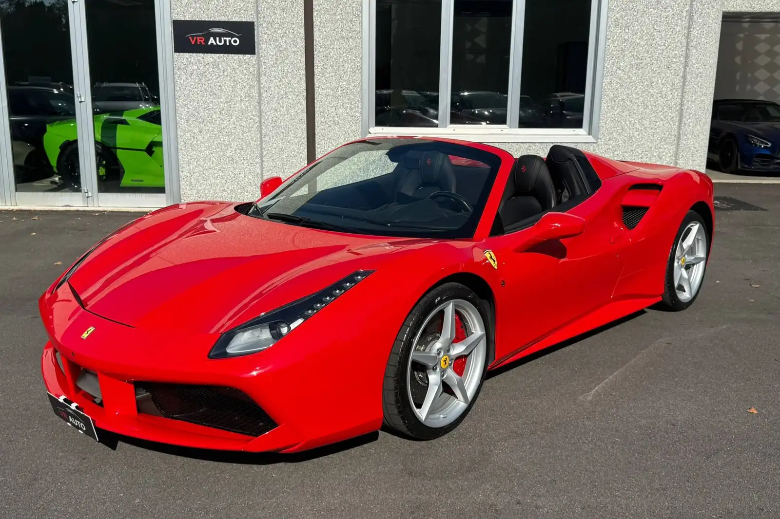 Ferrari Spider 3.9 dct SOLLEVATORE/ ROSSO SCUDERIA/TELECAMERE ANT. E POST./CARBONCERAMIC/cruise/Navi/Cerchi 20"