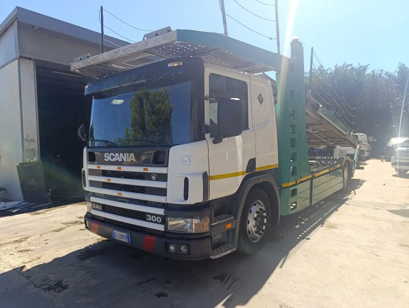 Iveco Daily TRASPORTO VETTURE Alb - 1