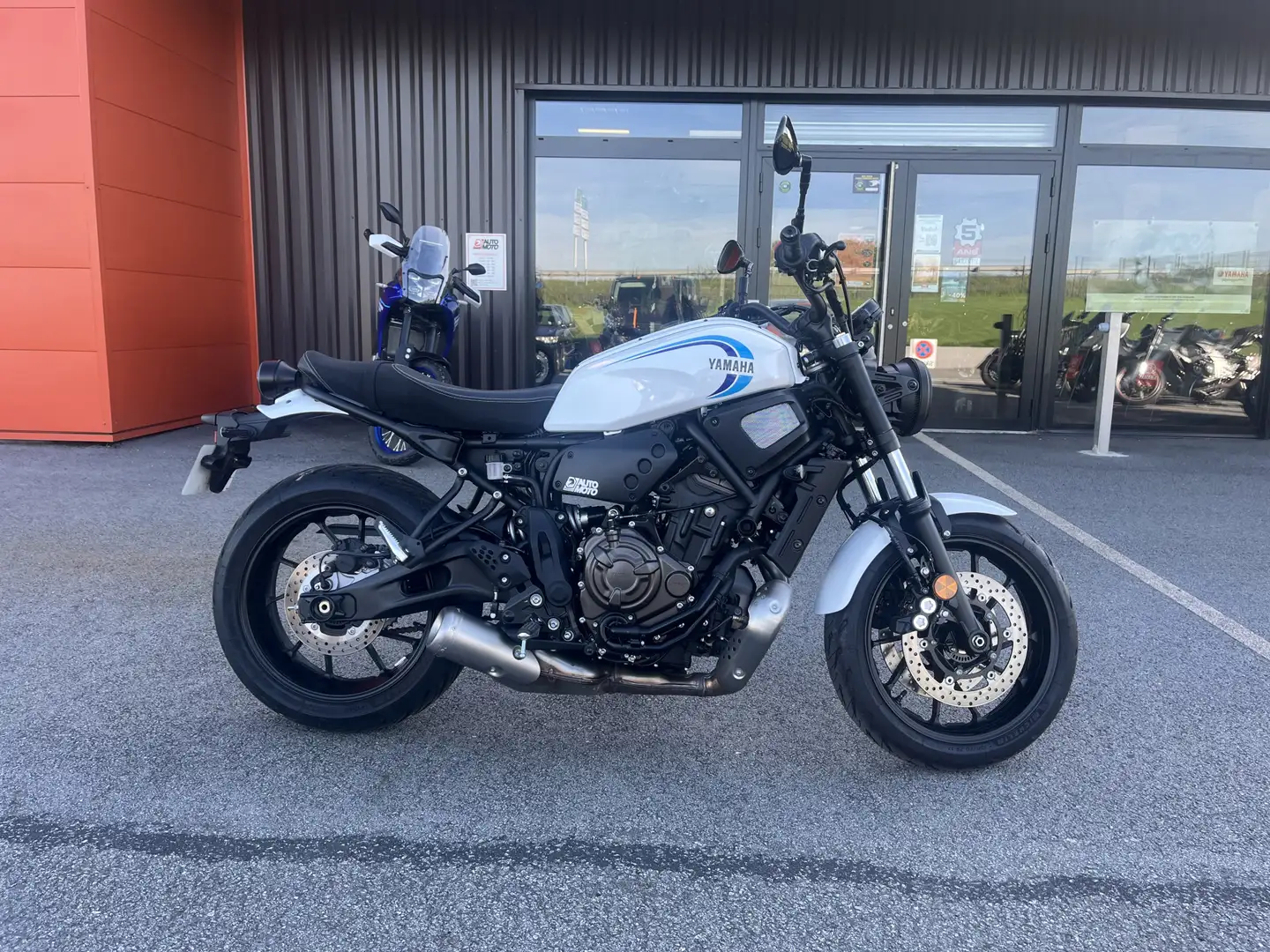 Yamaha XSR 700 Blanc - 1