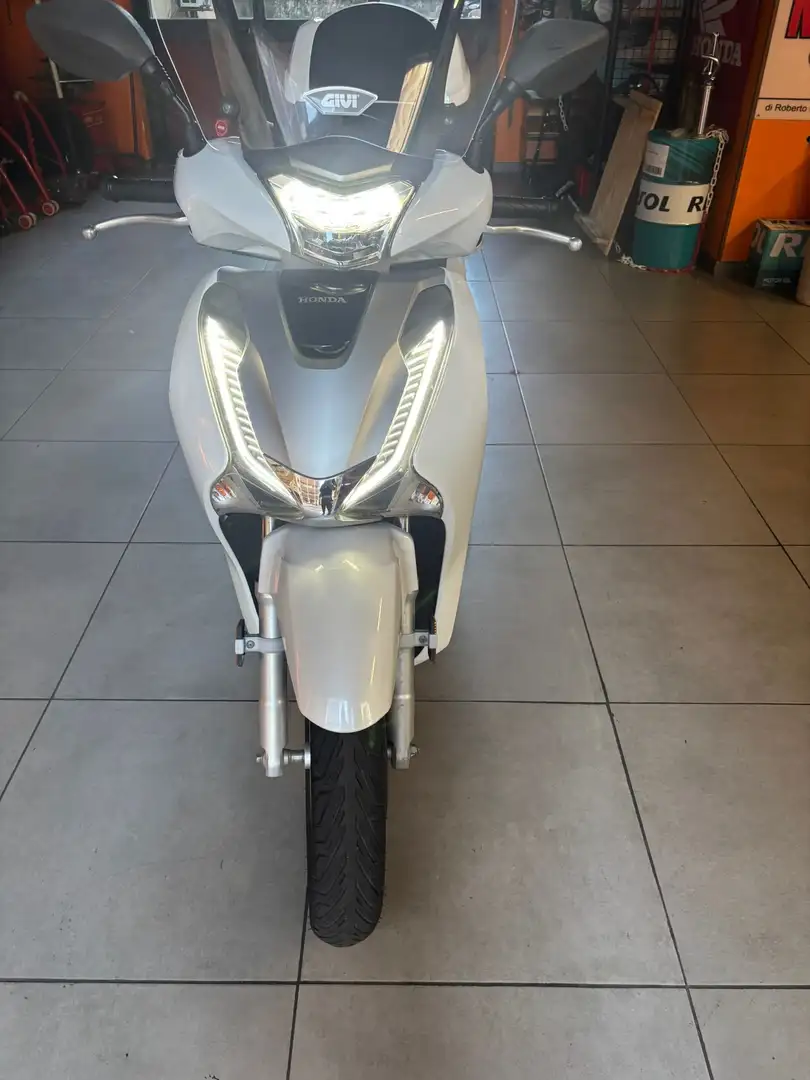 Honda SH 125i Fehér - 1