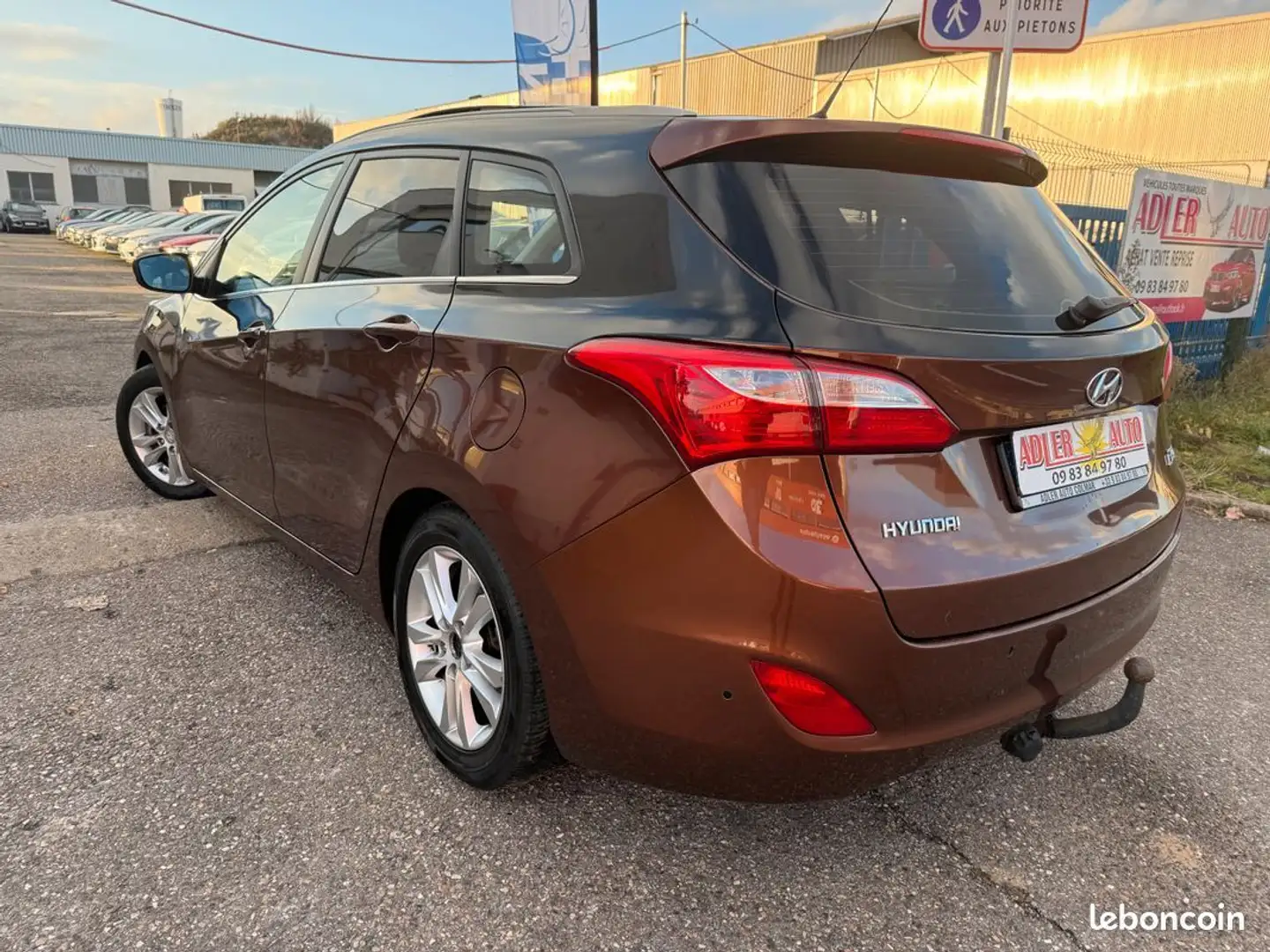 Hyundai i30 SW 1.6 CRDI 110ch PACK Business - 2