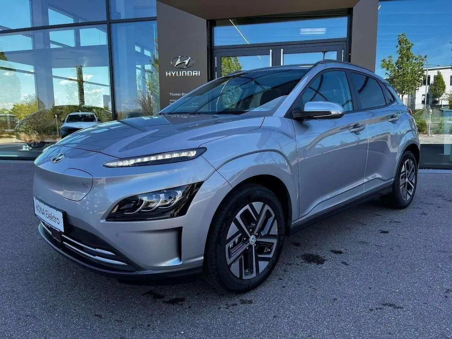 Hyundai KONA Elektro 2WD 39 KW/h AdvantagePaket Argent - 1