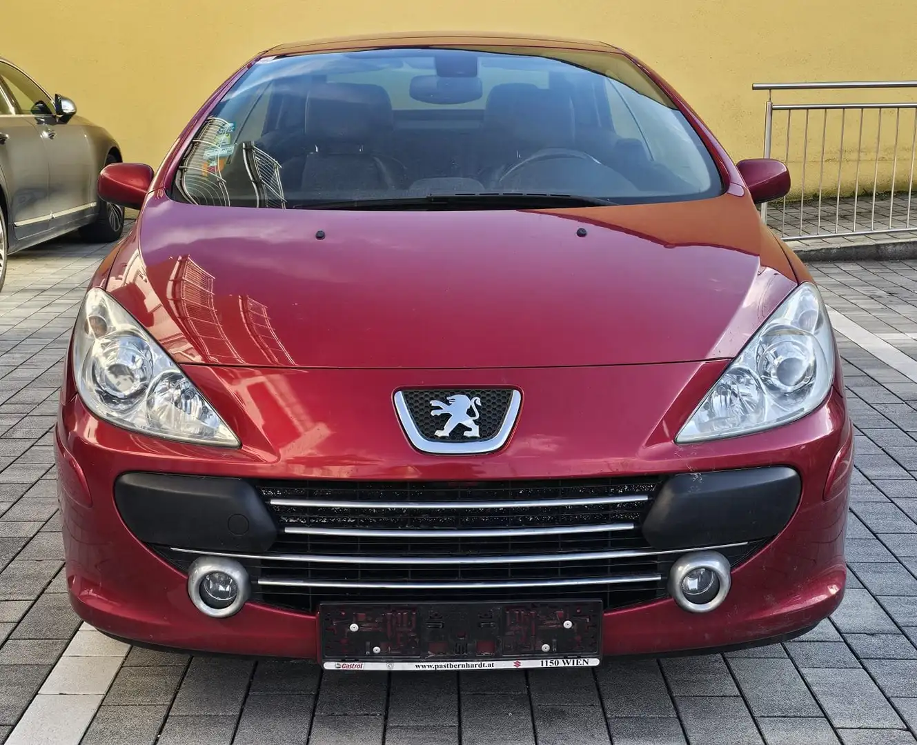 Peugeot 307 307 CC Active 2,0 16V Rot - 2