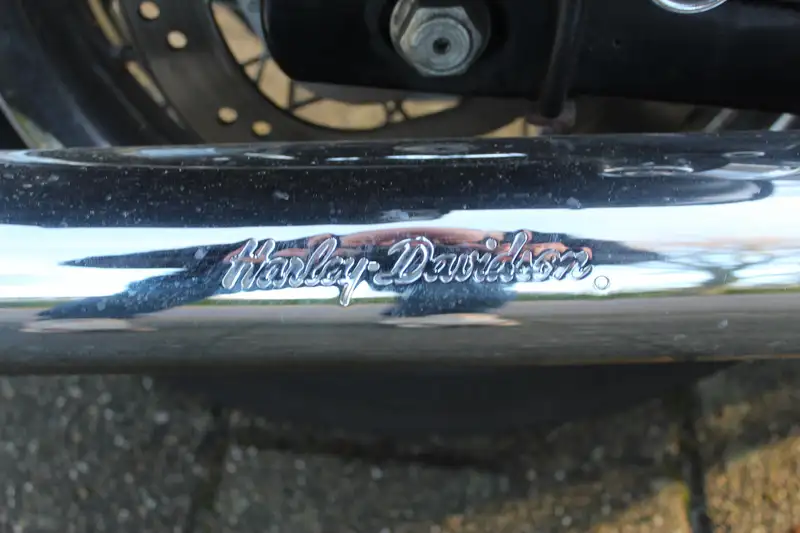 Harley-Davidson Dyna Super Glide - foto 8