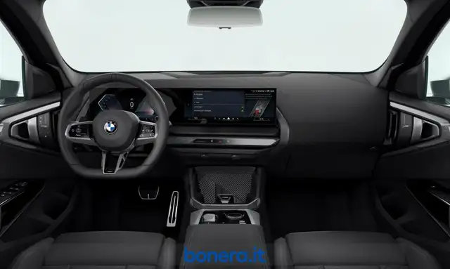 BMW X3 view 3