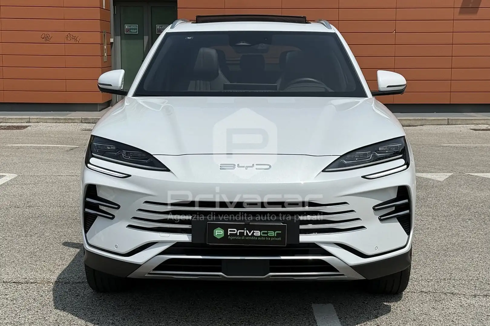 BYD Seal U DM-i 1.5 218 CV PHEV Boost Bianco - 2