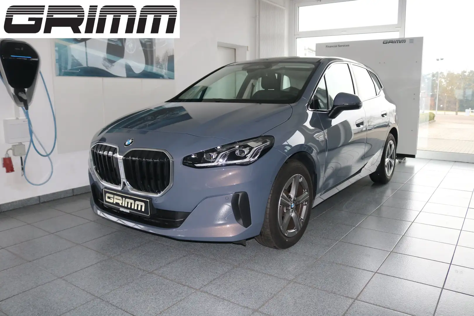 BMW 216 i AHK Head-Up  Driv.+Park.-Assist-Plus RFK Komfort Grau - 1